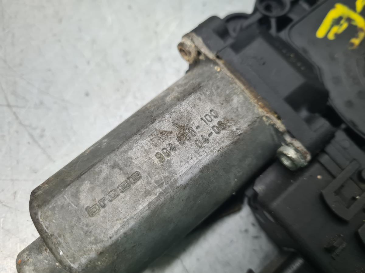 Moteur lève-vitre avant gauche OPEL Astra H Hatchback (L48) Imagem-2