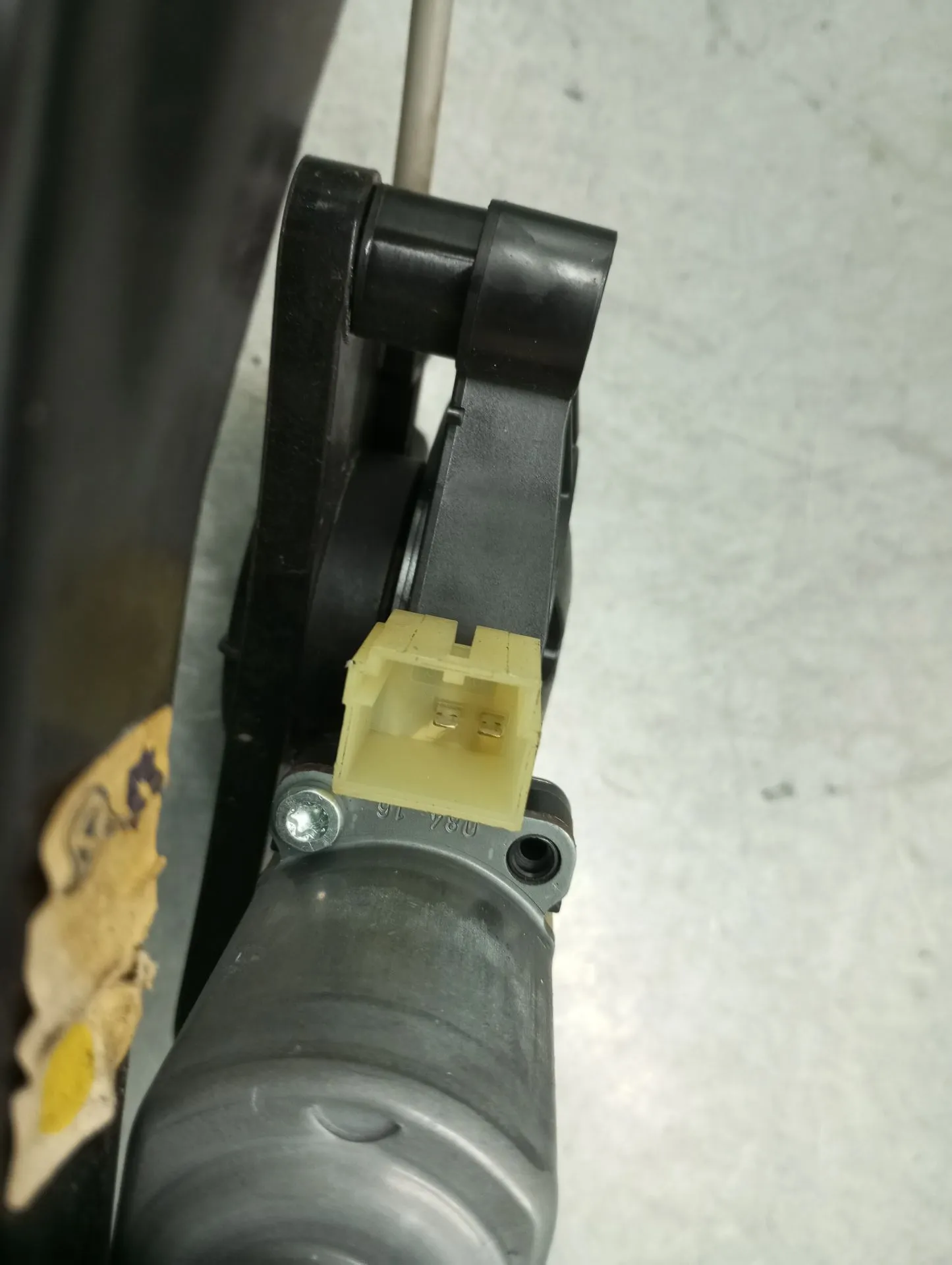 Elevador vidros trás direito VOLKSWAGEN Tiguan (5N) Imagem-2