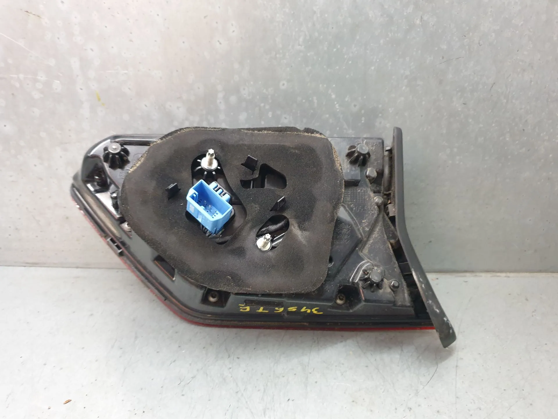 Fanale Sinistro Baule VOLKSWAGEN Tiguan (5N) Imagem-3