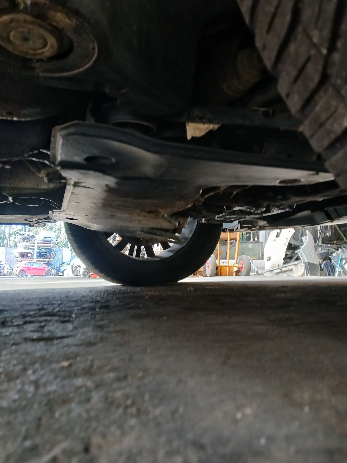 Charriot frente VOLKSWAGEN Tiguan (5N)