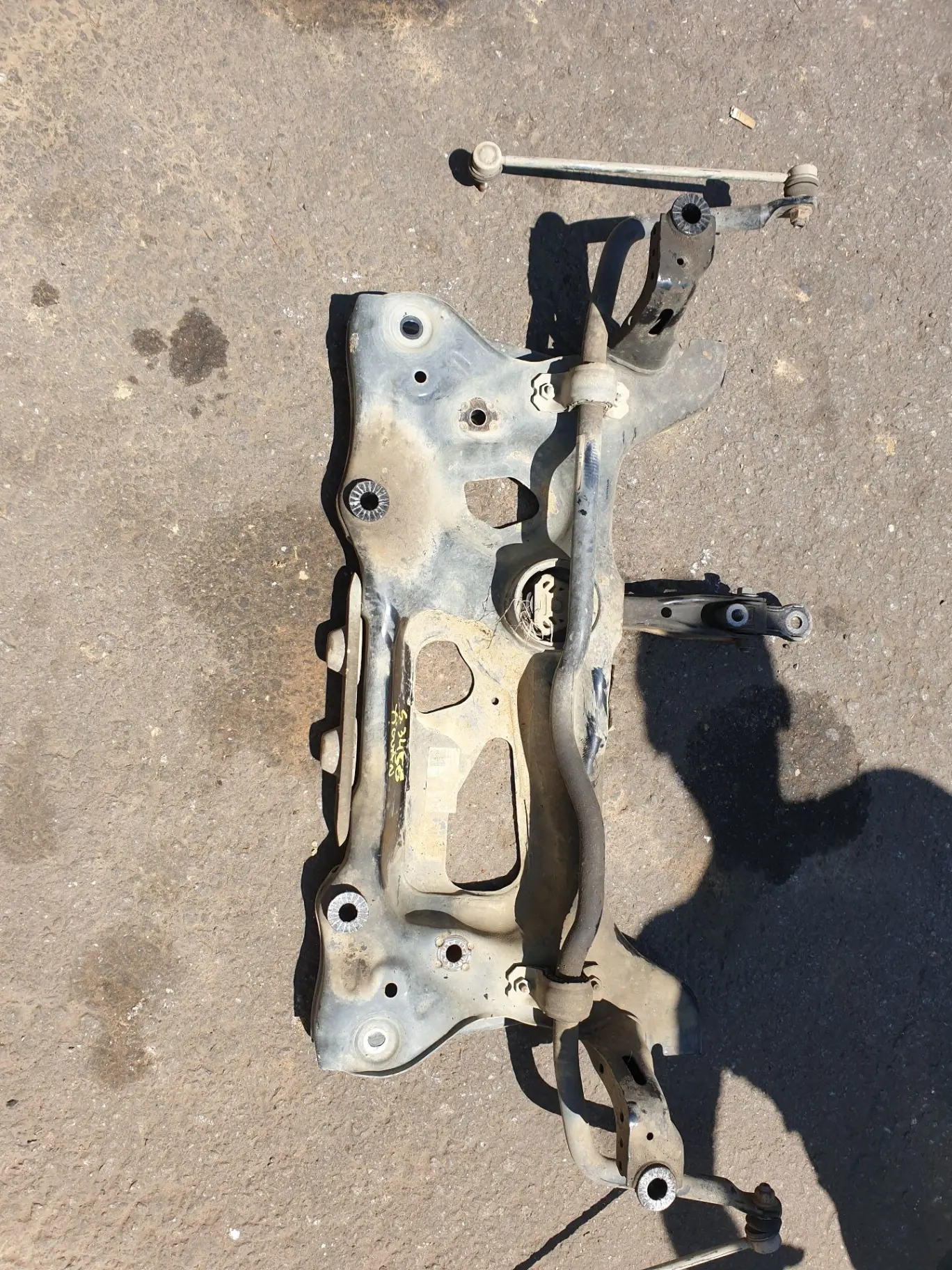 Charriot frente VOLKSWAGEN Tiguan (5N)