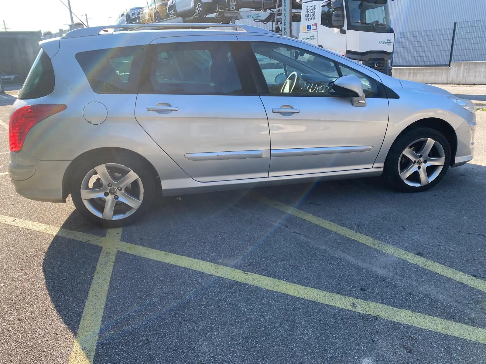 Frente Completa PEUGEOT 308 SW Imagem-2