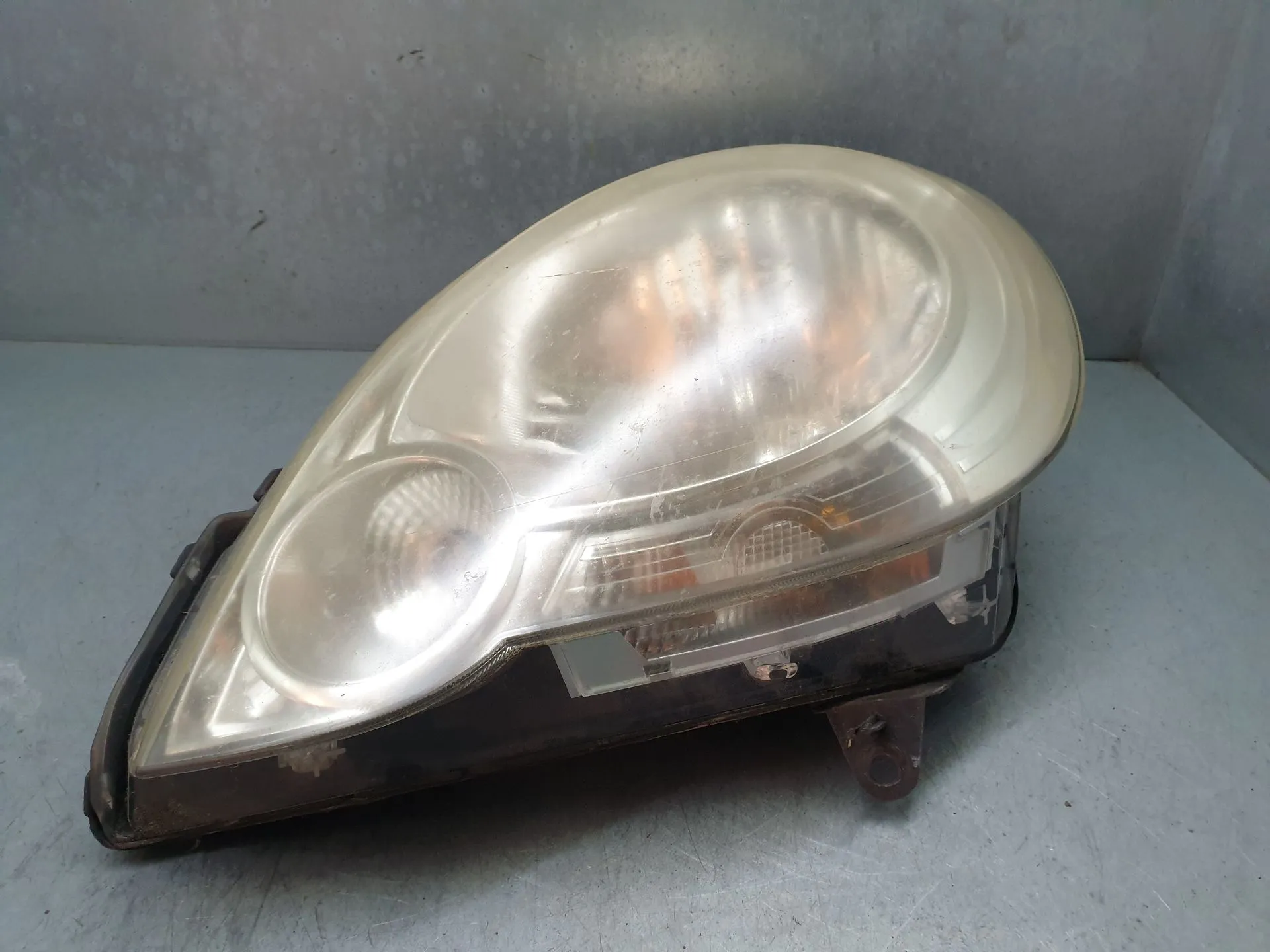 Óptica / faro Izquierdo RENAULT Kangoo Express (FW0/1_)