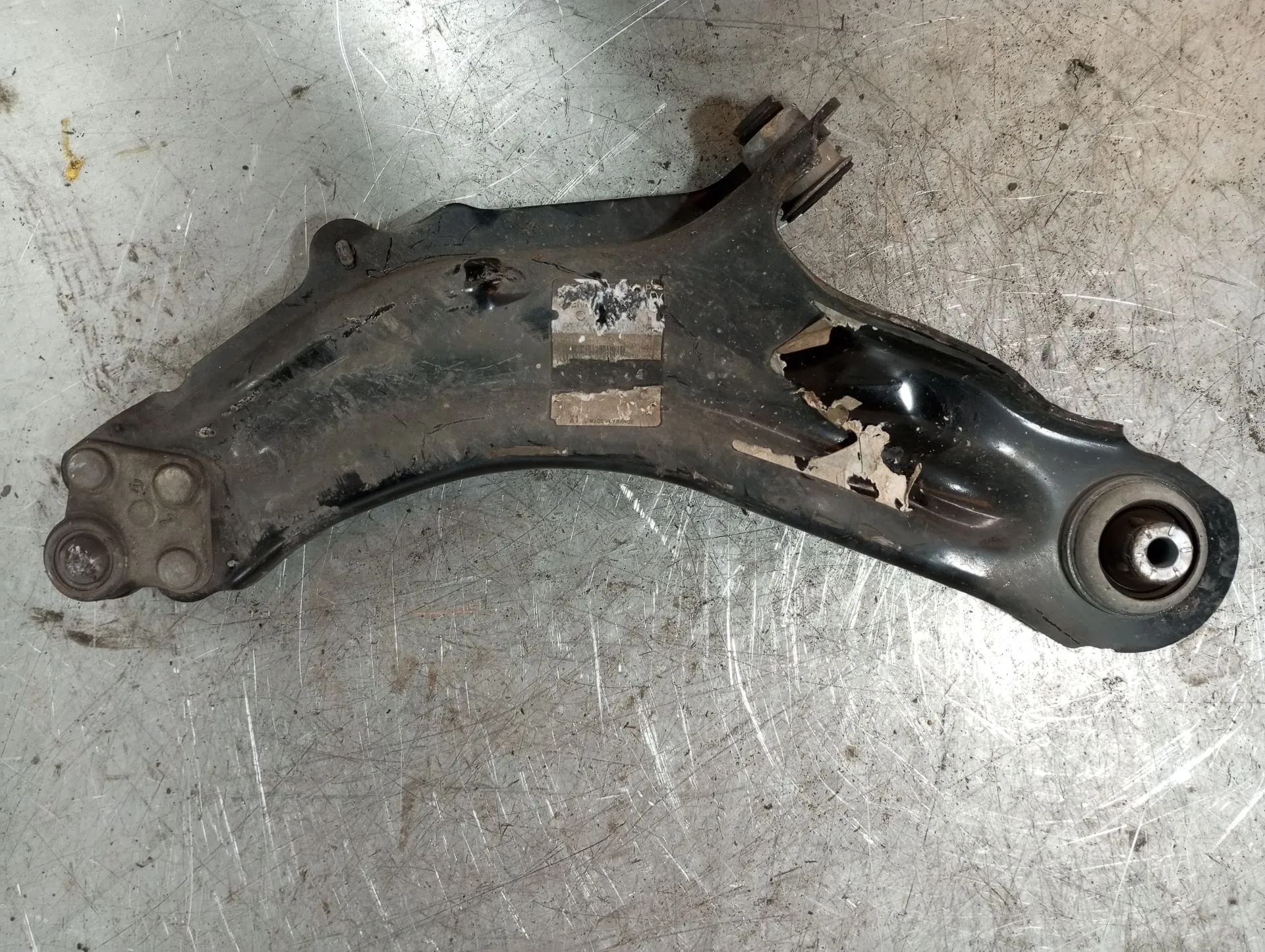 Brazo suspensión delantero derecho RENAULT Kangoo Express (FW0/1_) Imagem-1