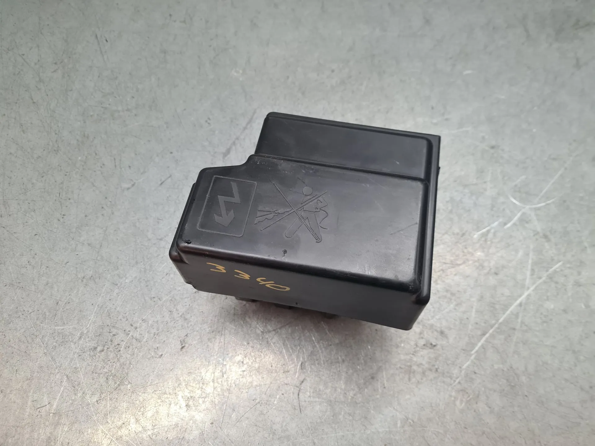 Involúcro / Carcaça dos Fusíveis DACIA Duster III (P1310) Imagem-1