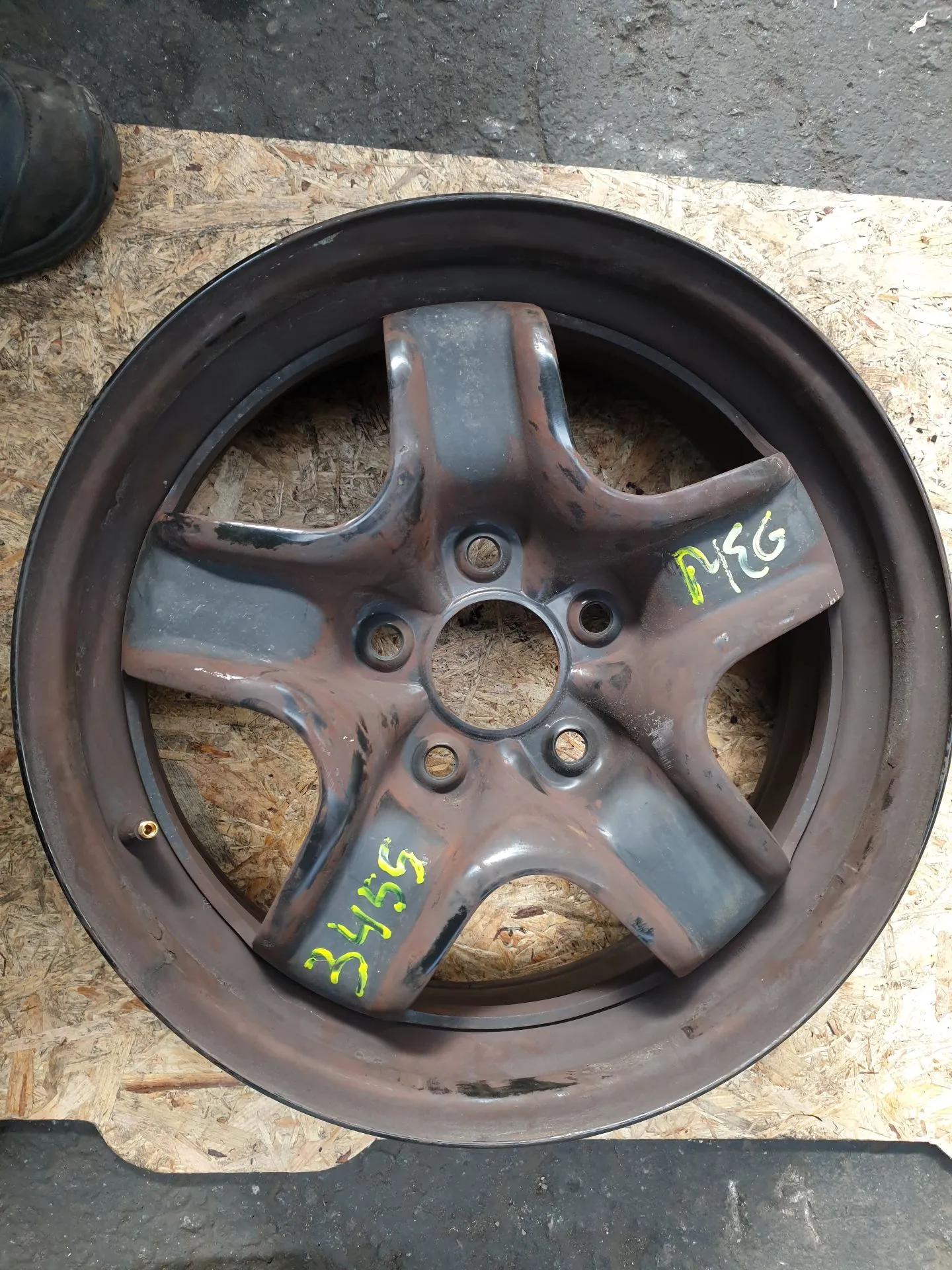 Cerchio Posteriore Sinistro RENAULT Megane IV (B9A/M_)