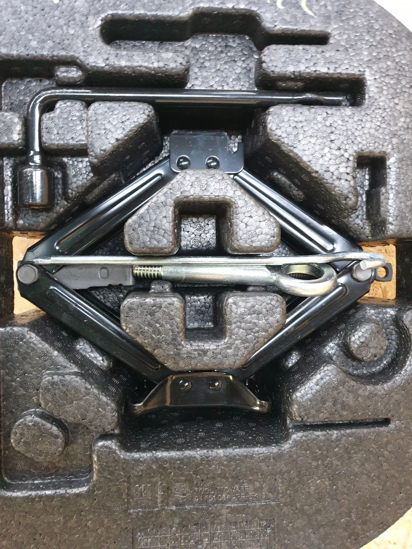 Cric OPEL Karl Imagem-1