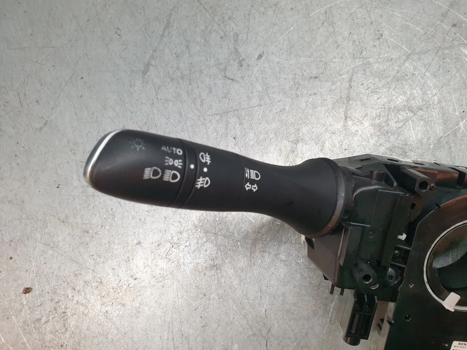 Light and wiper lever set RENAULT Megane IV (B9A/M_) Imagem-1