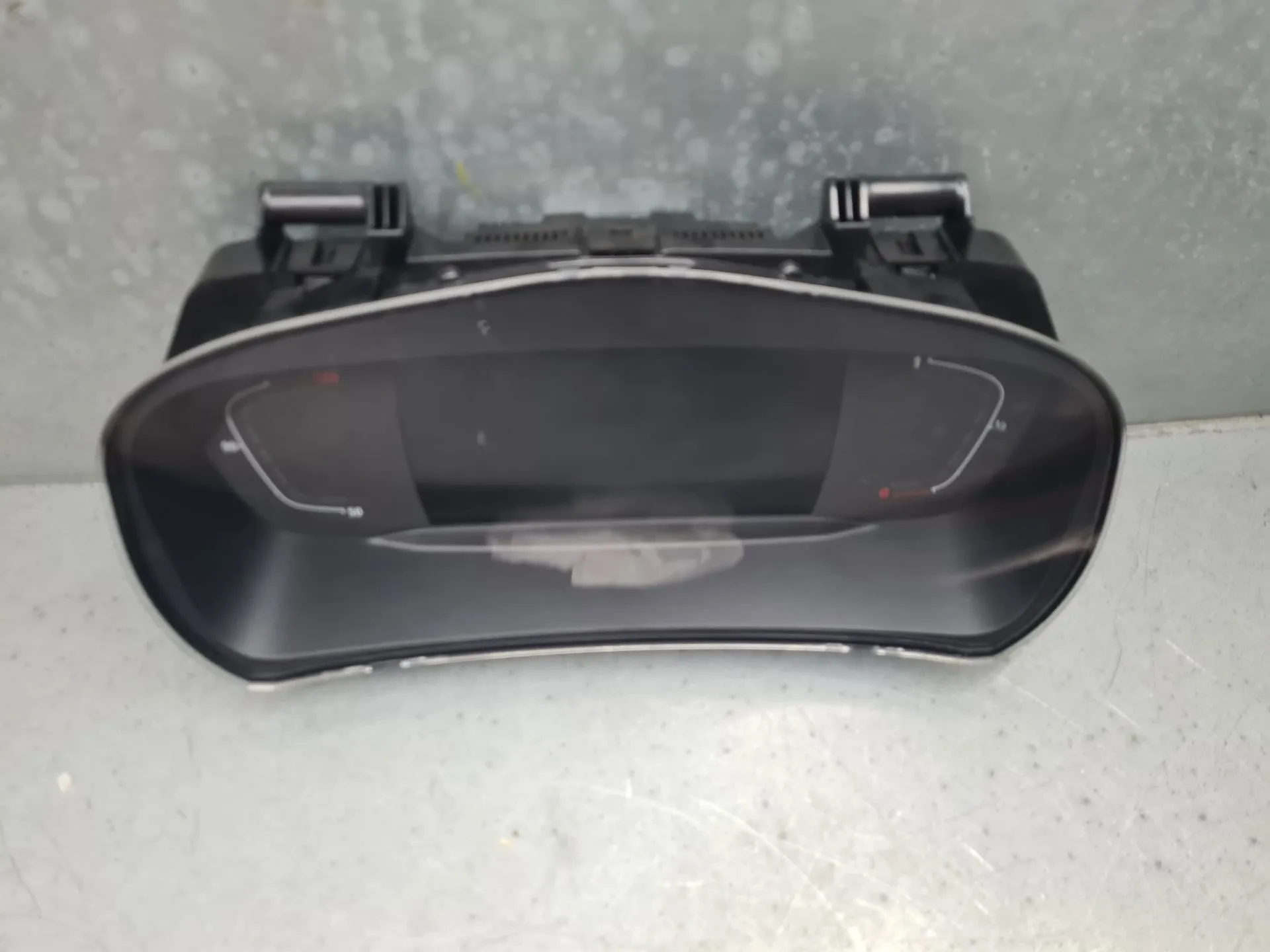 Quadrante / painel de instrumentos RENAULT Megane IV (B9A/M_) Imagem-1
