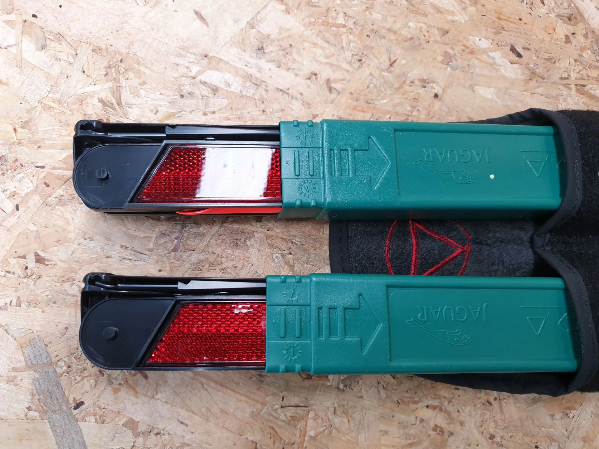 Triangolo di emergenza JAGUAR XF (X250) Imagem-3