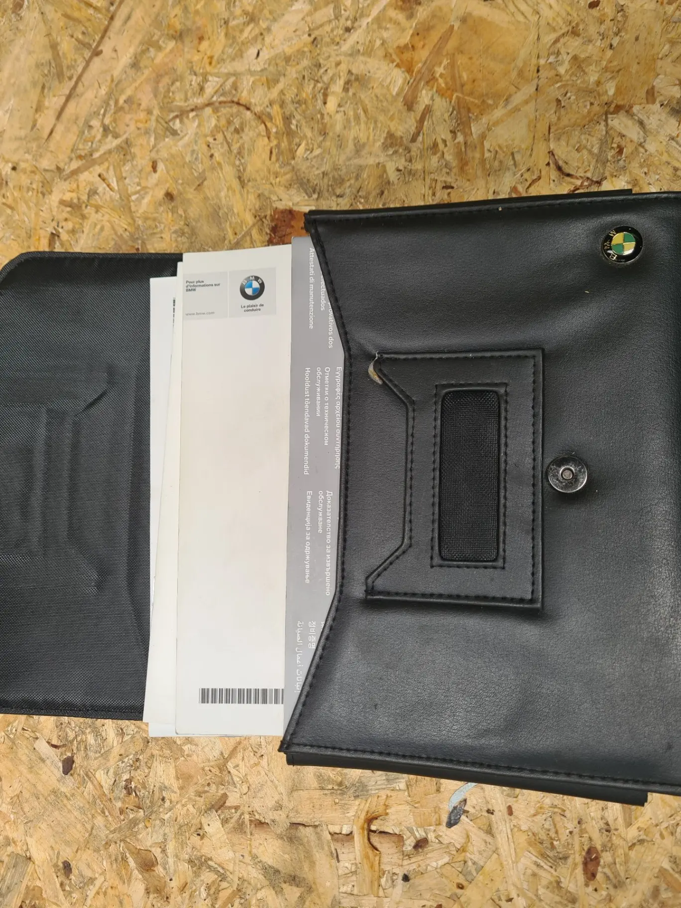Borsa con manuale dell’utente del veicolo BMW X1 (E84) Imagem-1