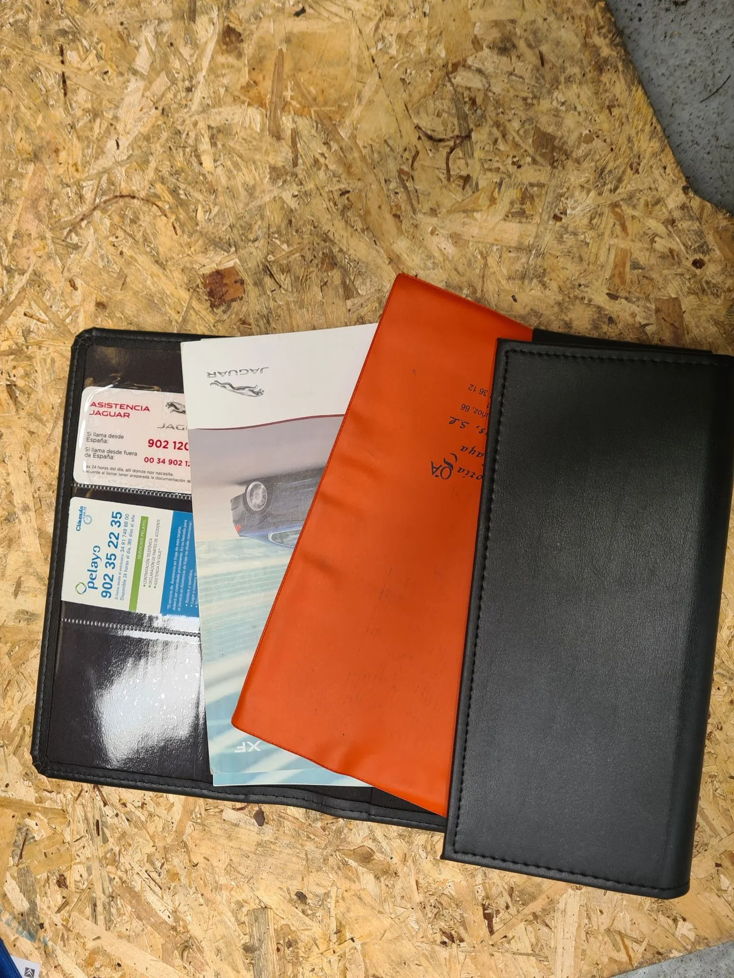 Borsa con manuale dell’utente del veicolo JAGUAR XF (X250) Imagem-1