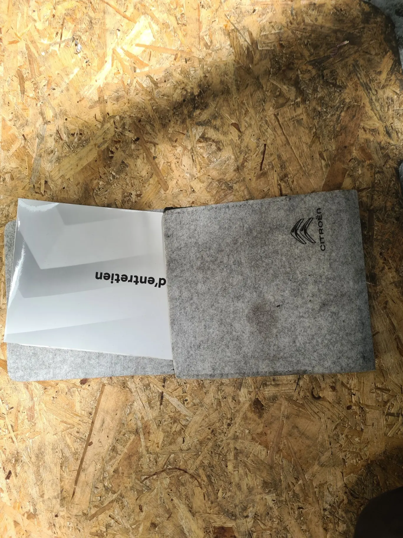 Borsa con manuale dell’utente del veicolo CITROËN Berlingo (K9) Imagem-1