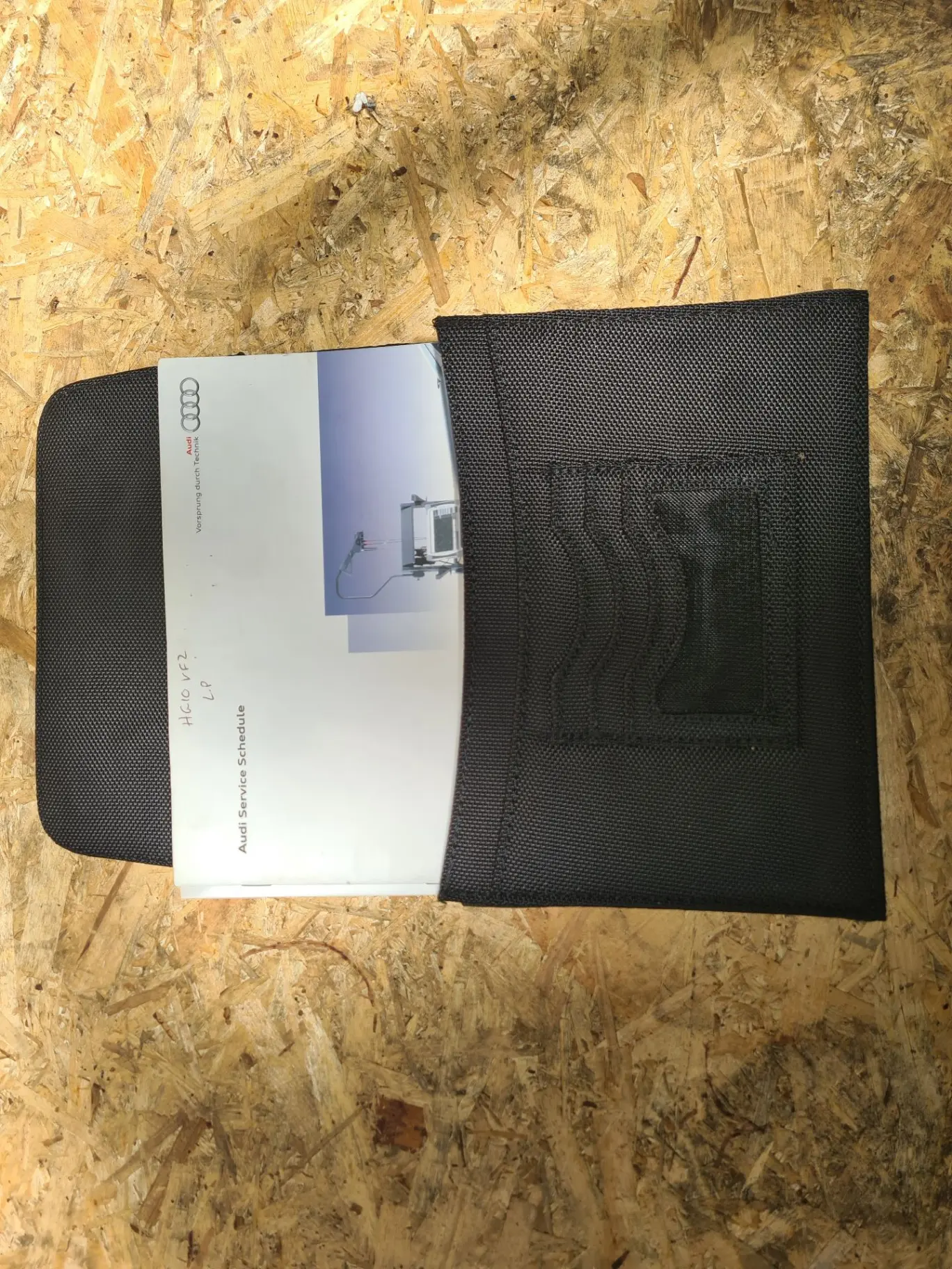 Borsa con manuale dell’utente del veicolo AUDI A4 Avant (8K5, B8) Imagem-1