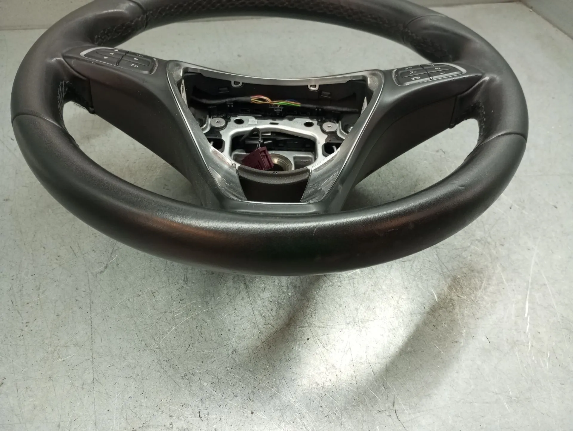 Volante MERCEDES-BENZ Classe A (W176) Imagem-6