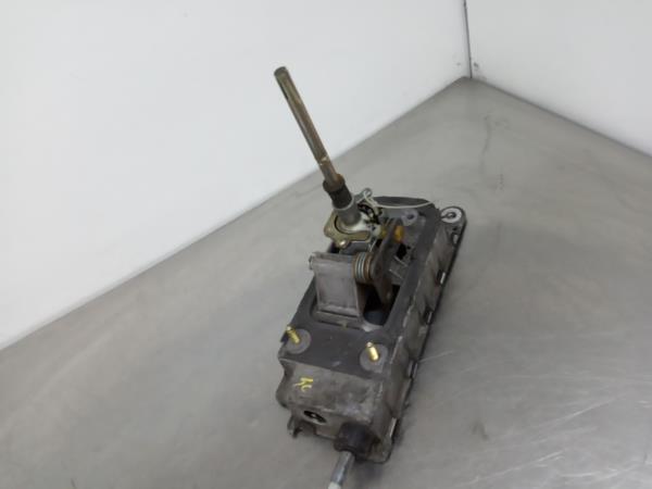 Seletor caixa velocidades AUDI A3 (8L1) Imagem-1