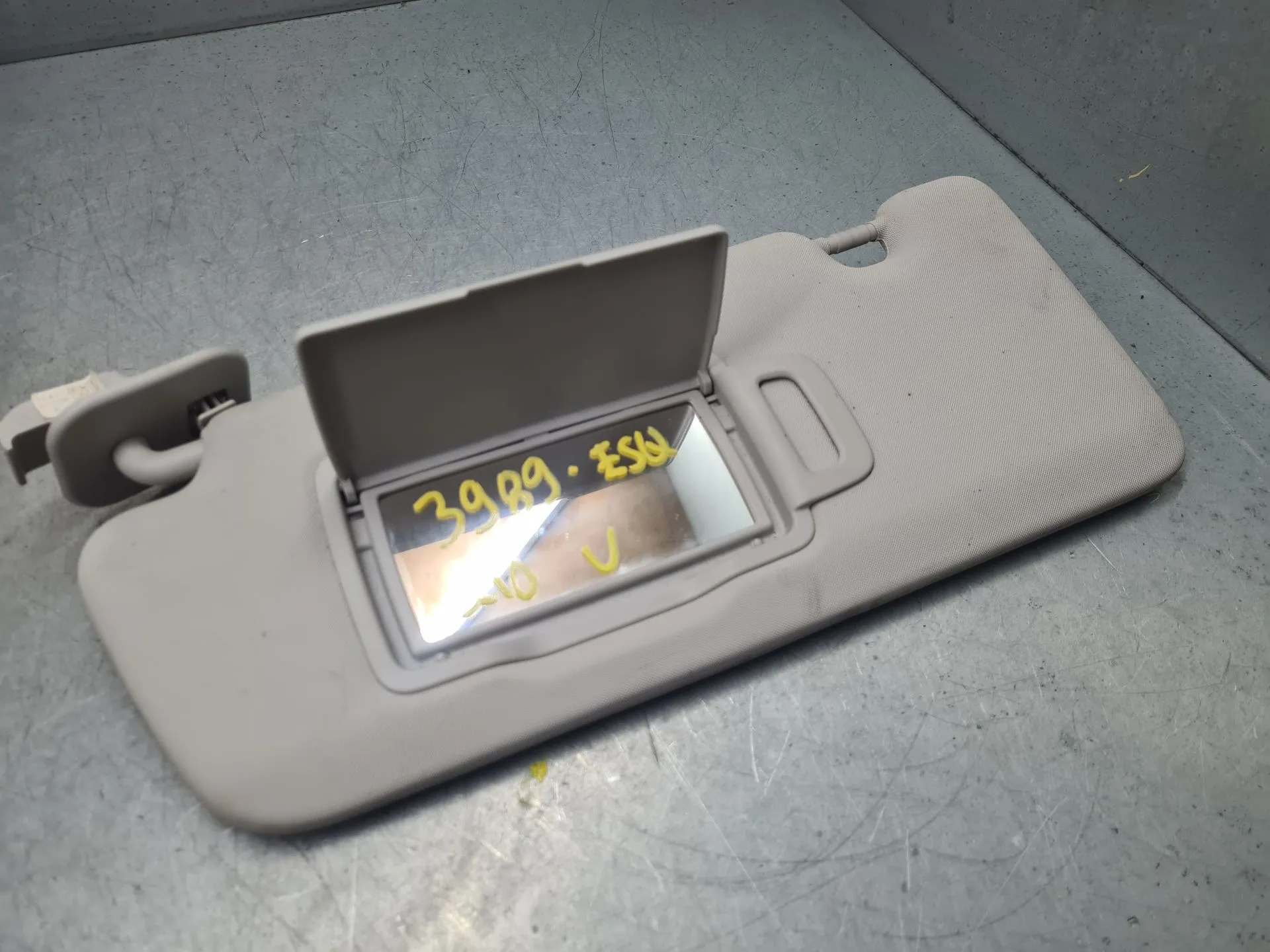 Pála de sol esquerda RENAULT Clio V (BF_)