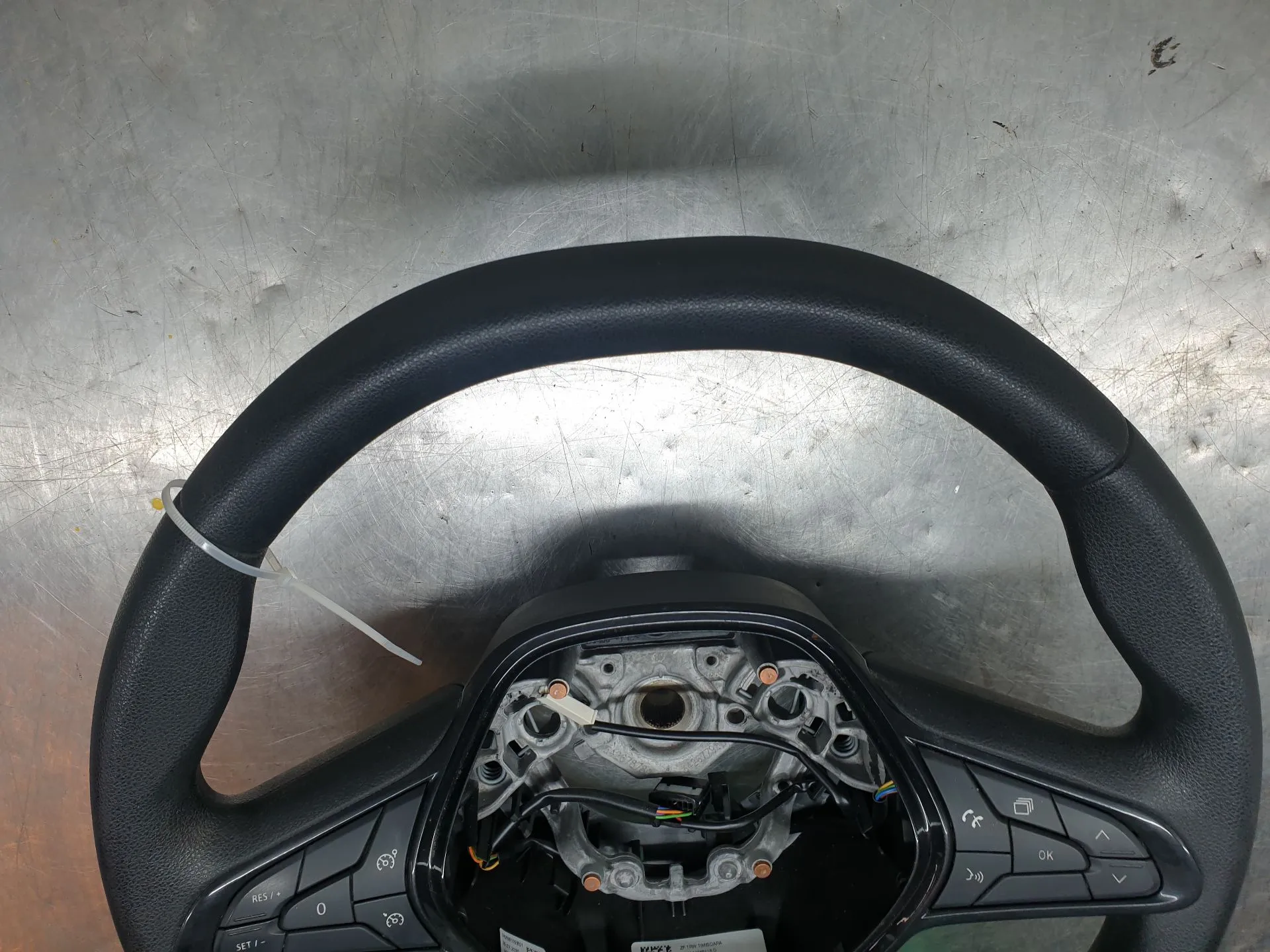 Volante RENAULT Clio V (BF_) Imagem-4