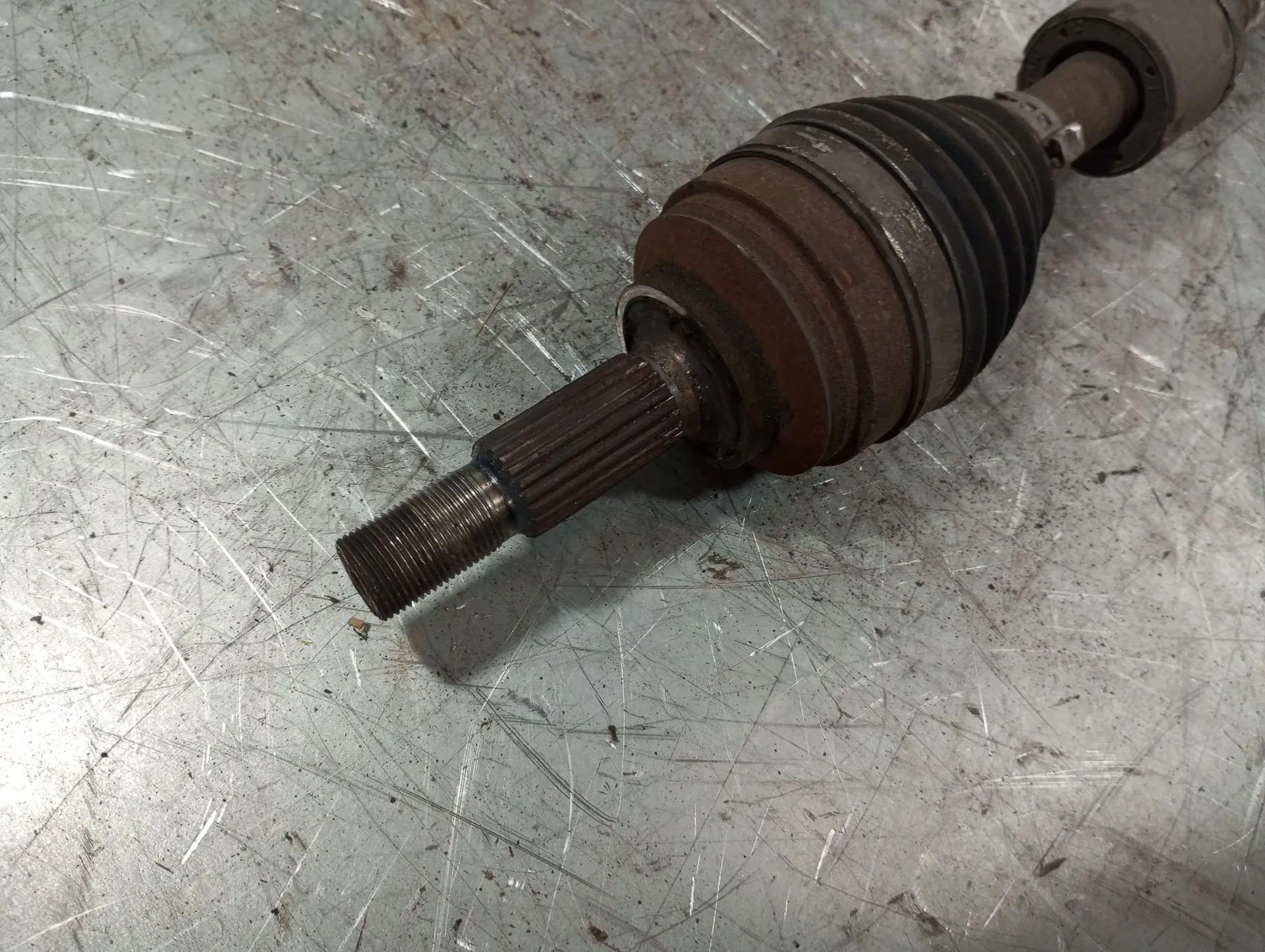 Semiasse anteriore sinistro RENAULT Clio IV (BH_) Imagem-1