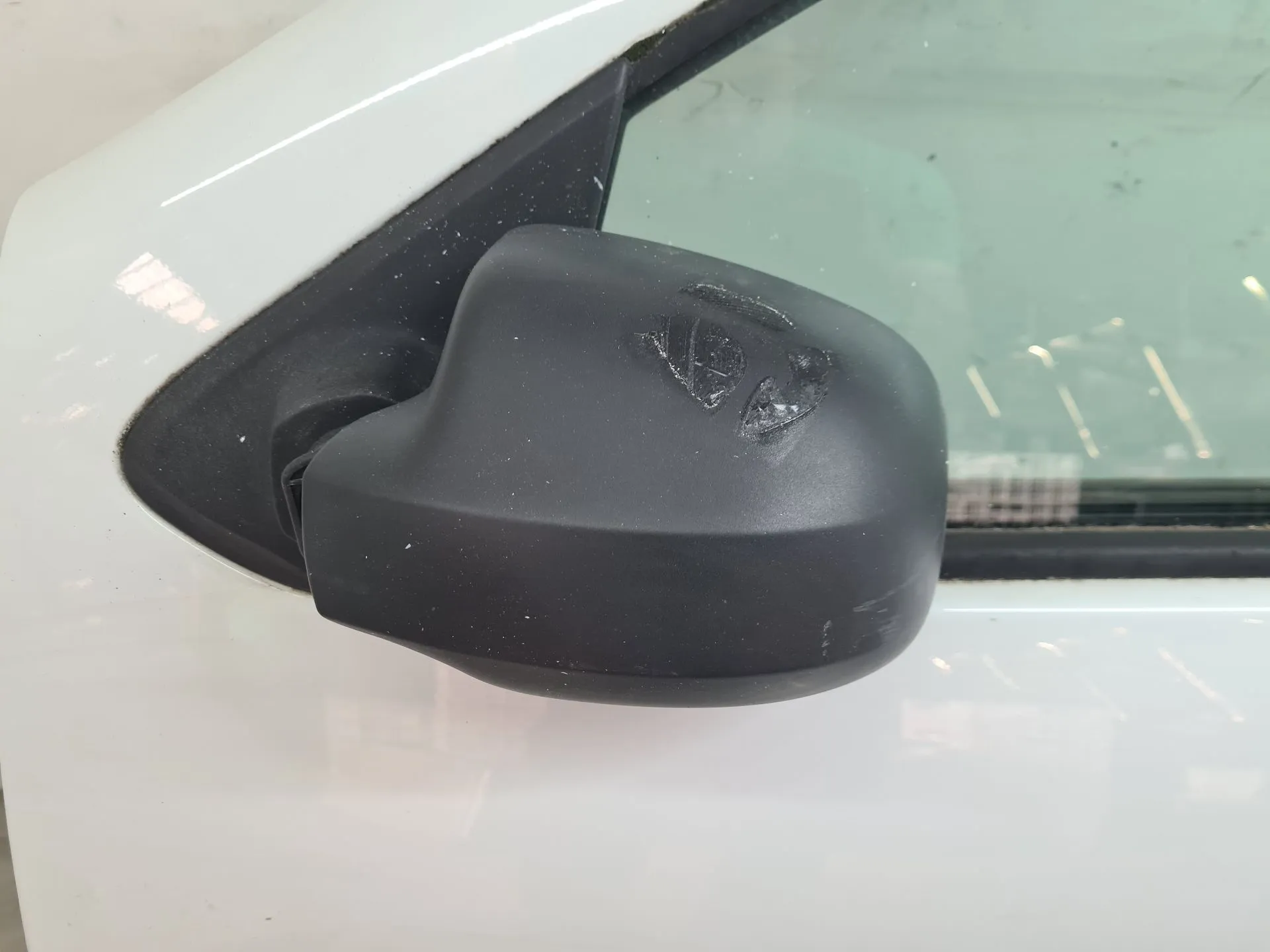 Retrovisore sinistro DACIA Sandero II (5S_)