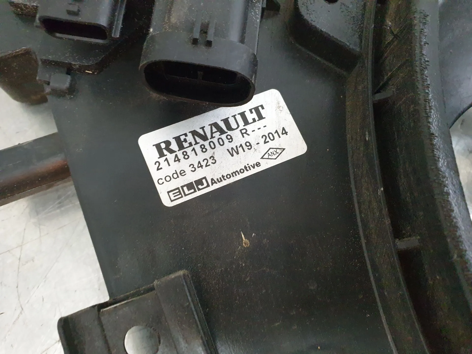 Elettroventola DACIA Sandero II (5S_) Imagem-2