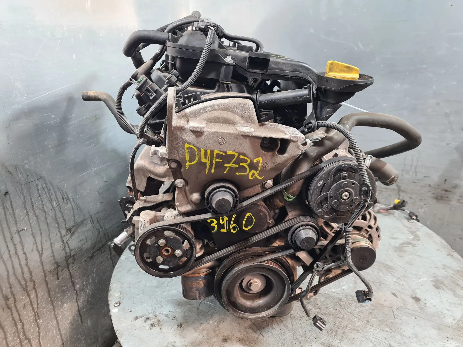 Motor completo DACIA Sandero II (5S_)