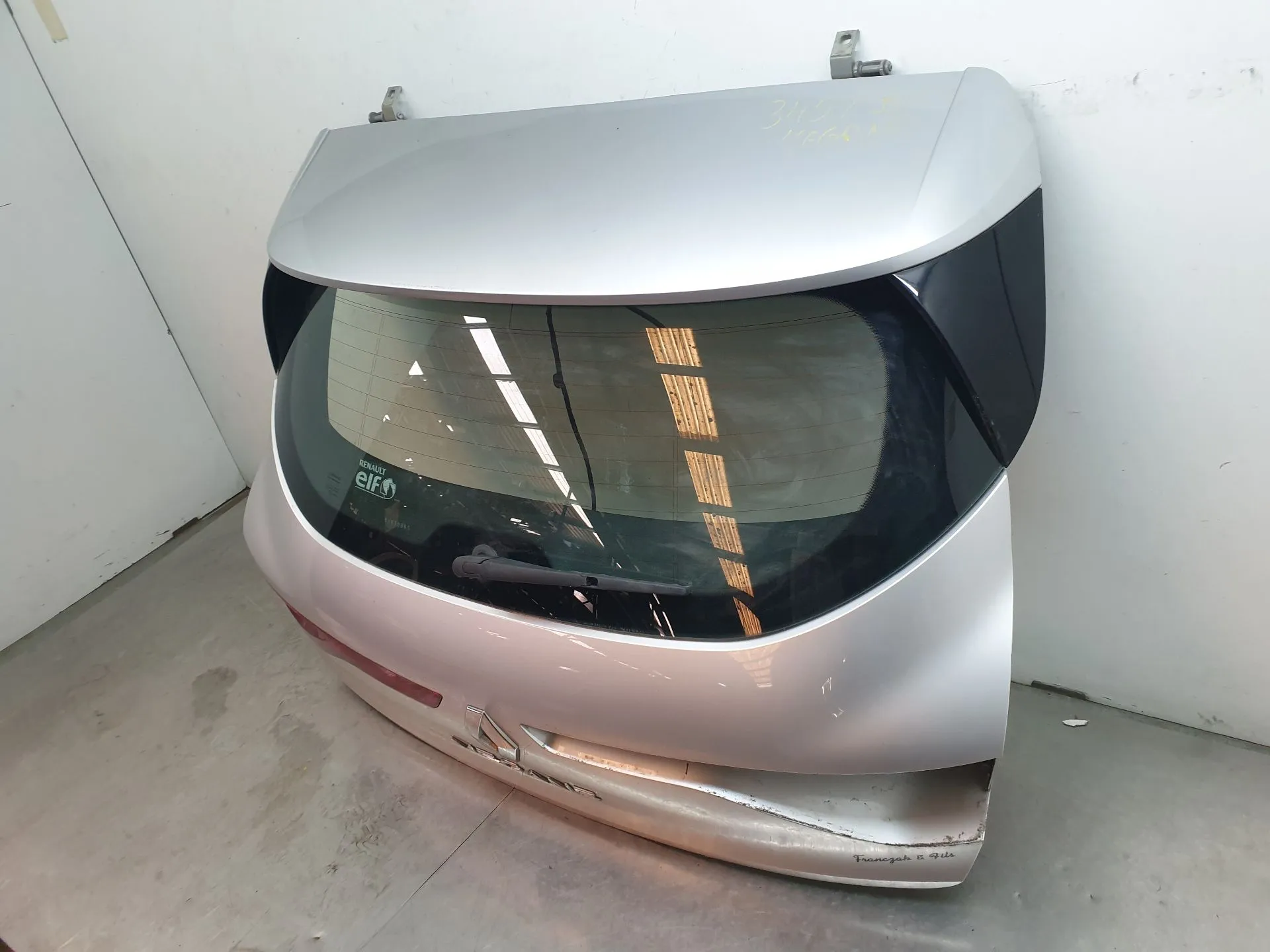 Tailgate / Trunk lid RENAULT Megane IV (B9A/M_) Imagem-1