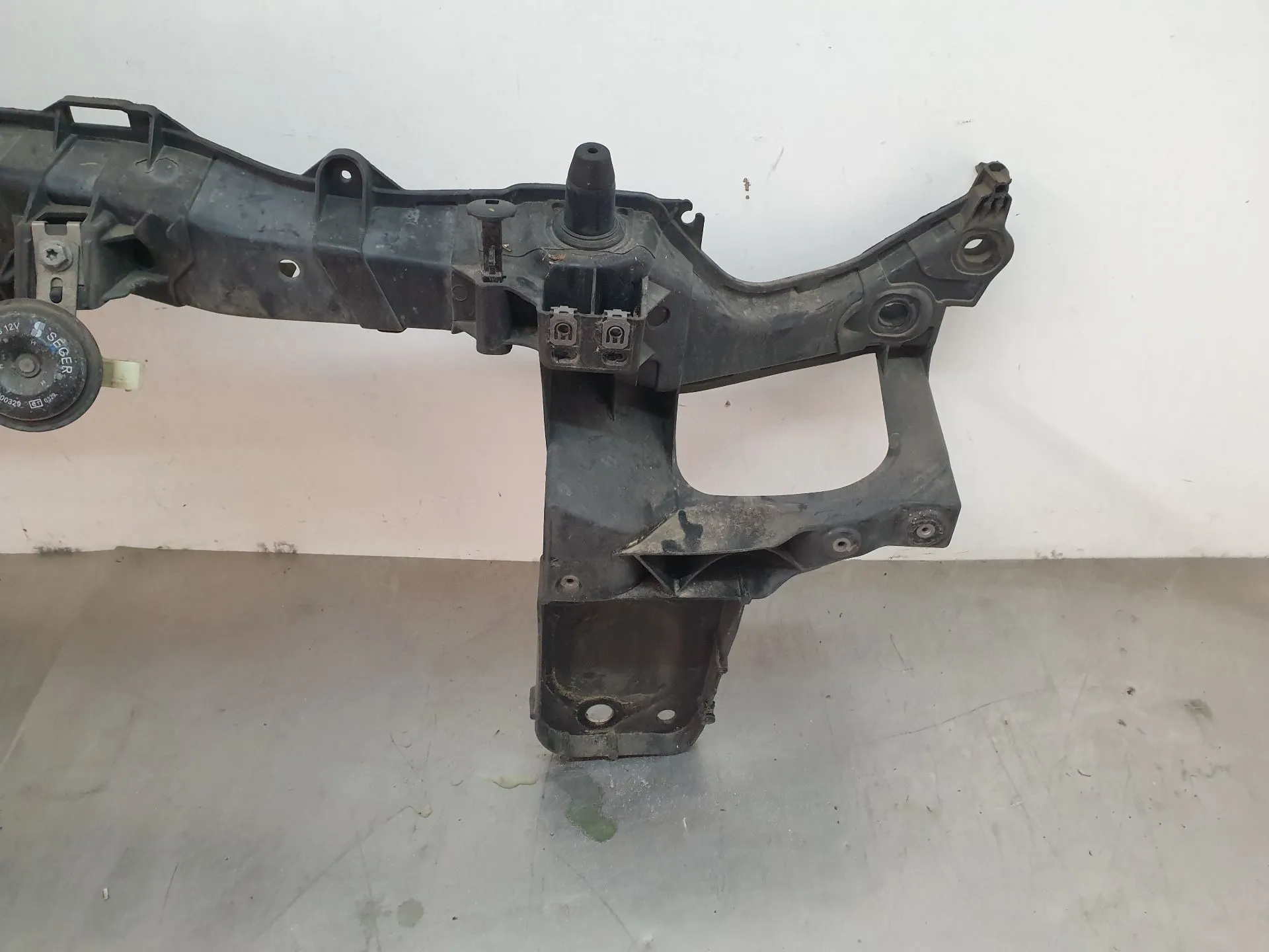 Frontale in fibra o lamiera RENAULT Kangoo Express (FW0/1_) Imagem-3