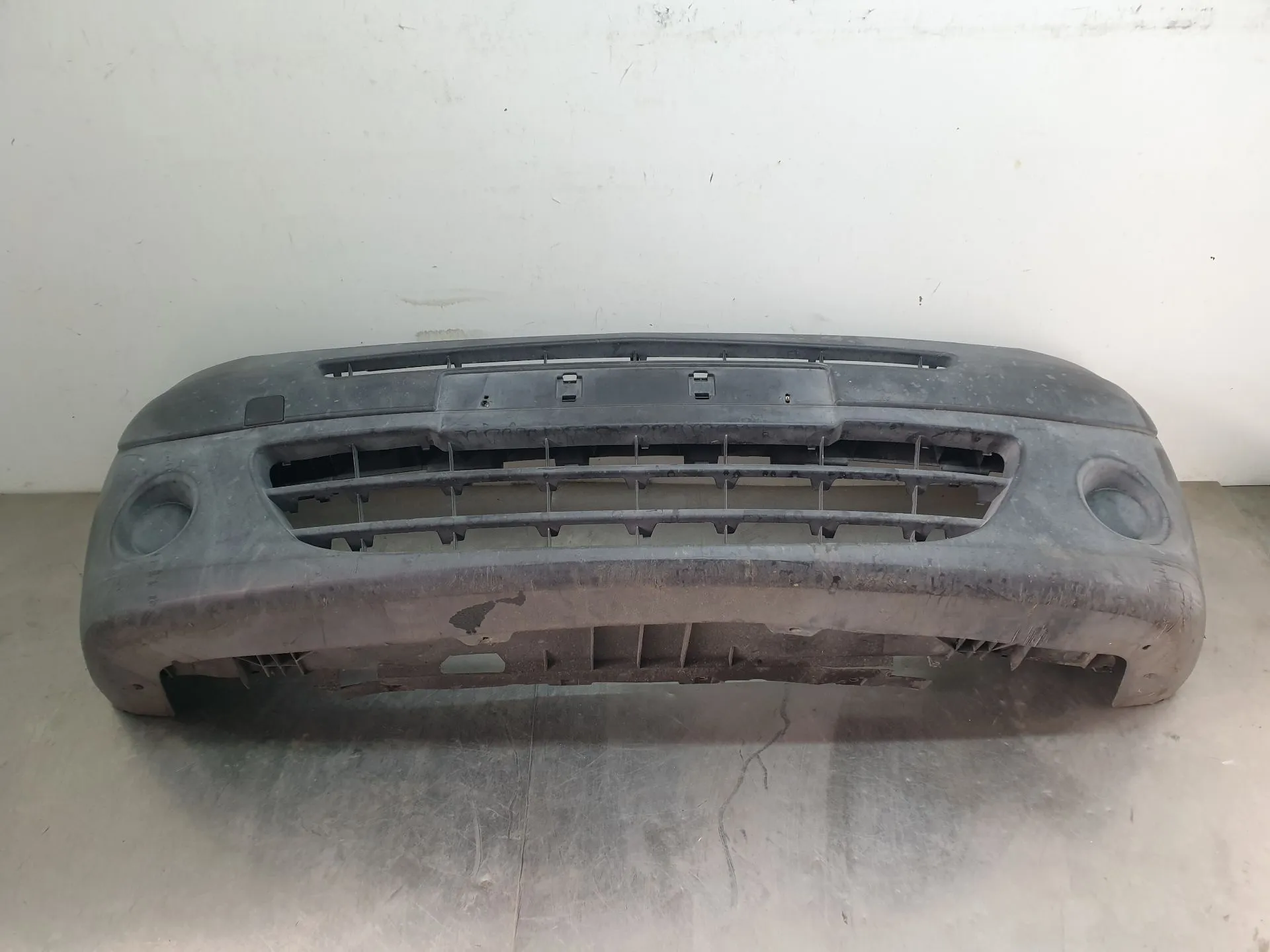 Parachoques Delantero RENAULT Kangoo Express (FW0/1_)