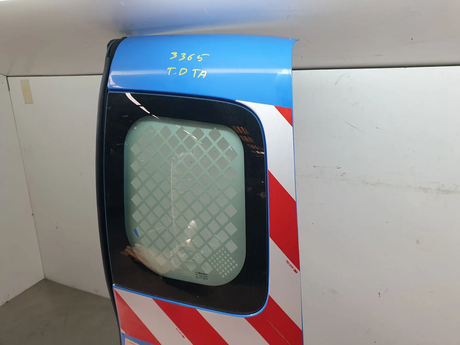 Right Tailgate RENAULT Kangoo Express (FW0/1_) Imagem-2