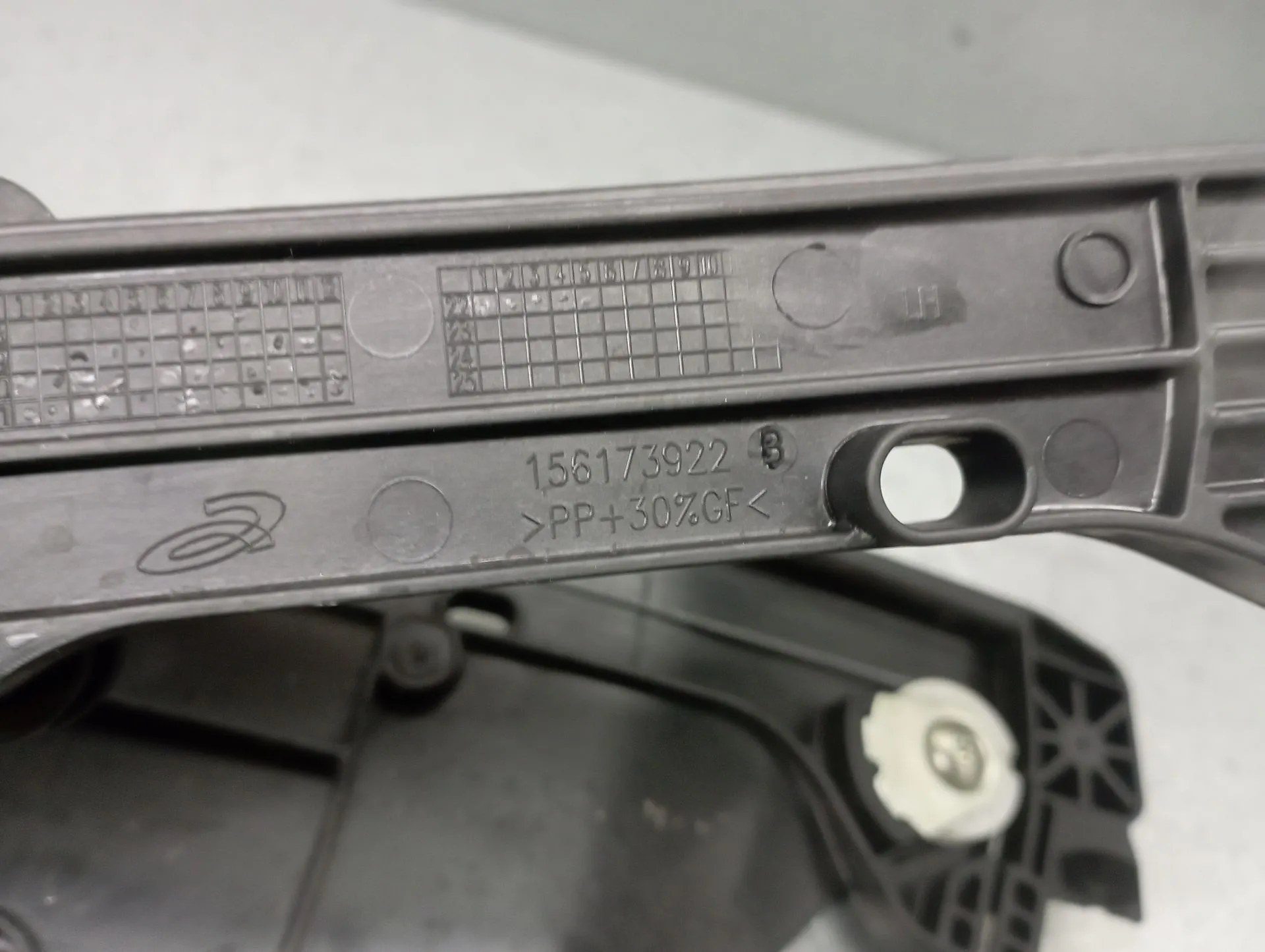 Lève-vitre avant gauche PEUGEOT 208 II Imagem-6