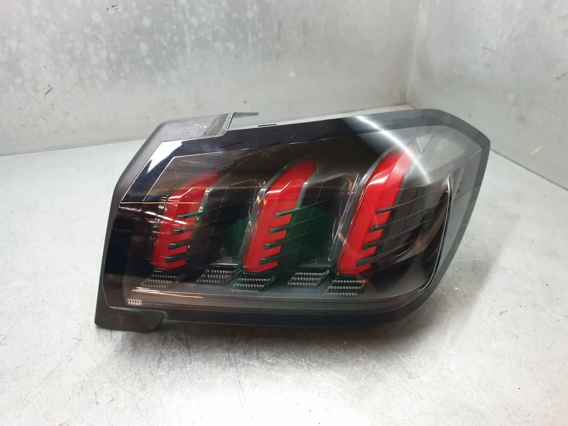 Right Tail light PEUGEOT 208 II