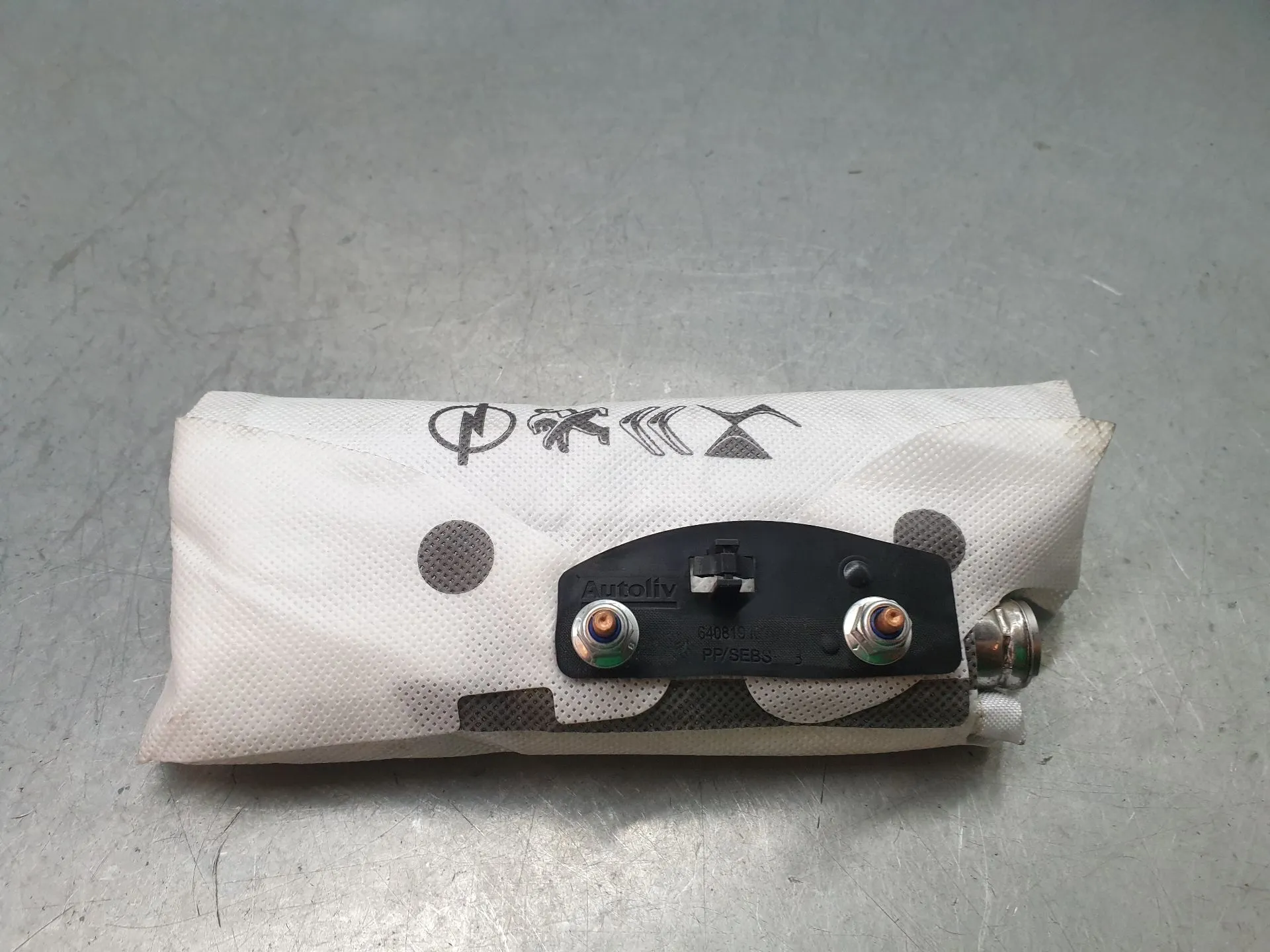 Airbag banco esquerdo PEUGEOT 208 II Imagem-2