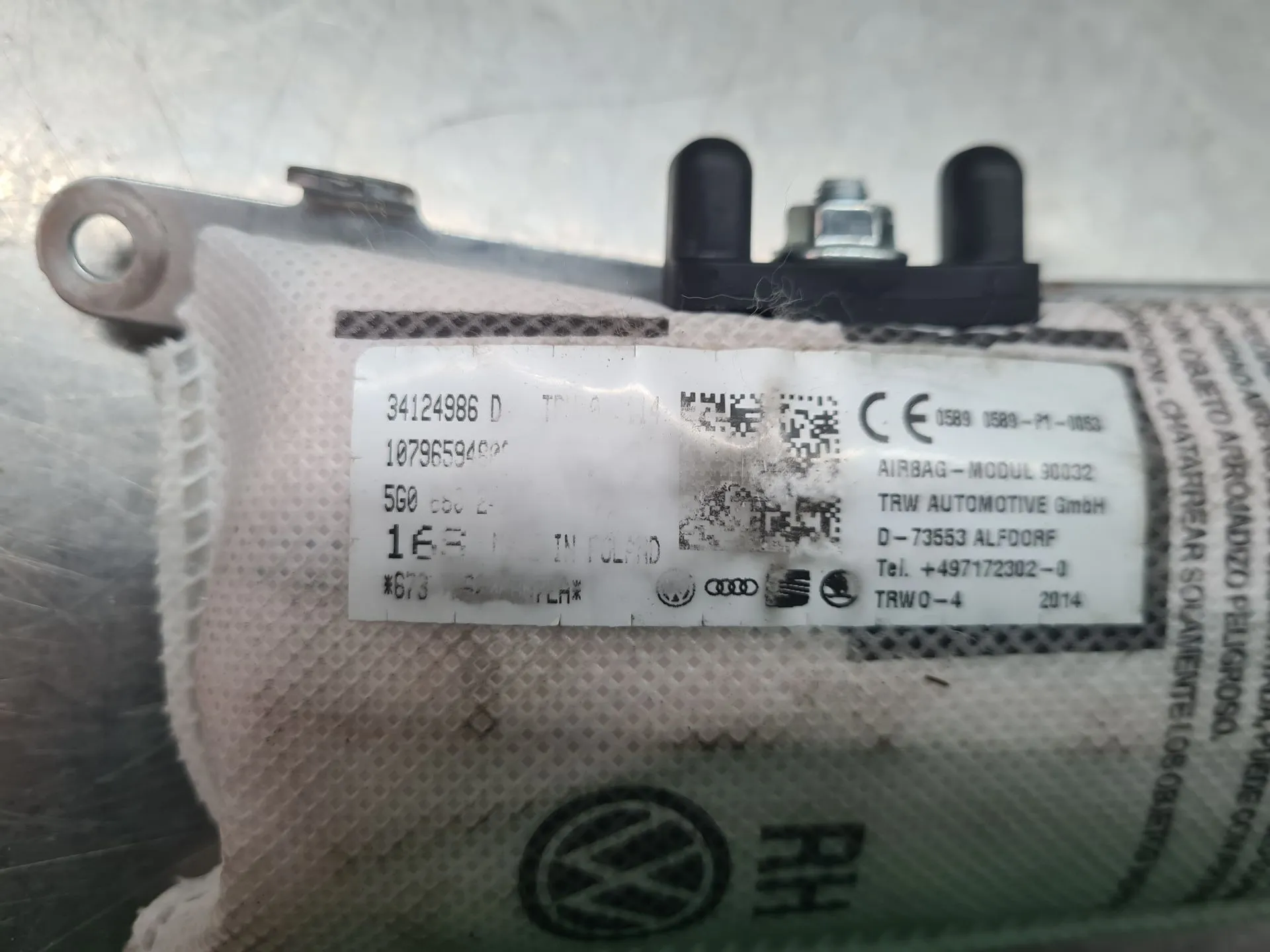 Airbag banco direito VOLKSWAGEN Golf VII (5G1, BQ1, BE1, BE2) Imagem-3