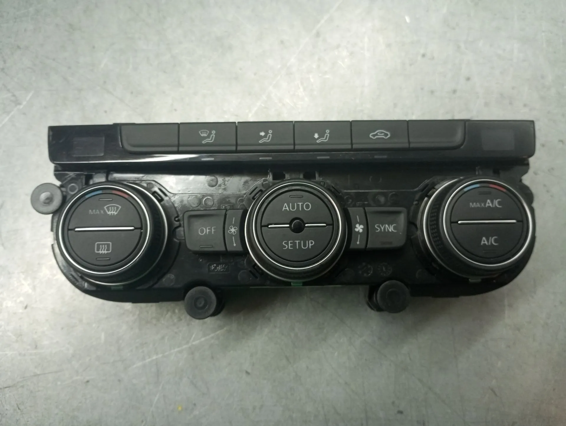 Comando chauffage / sofagem VOLKSWAGEN Golf VII (5G1, BQ1, BE1, BE2)