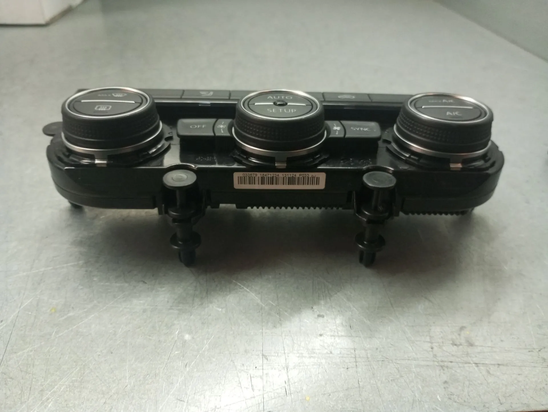 Climate control VOLKSWAGEN Golf VII (5G1, BQ1, BE1, BE2) Imagem-1