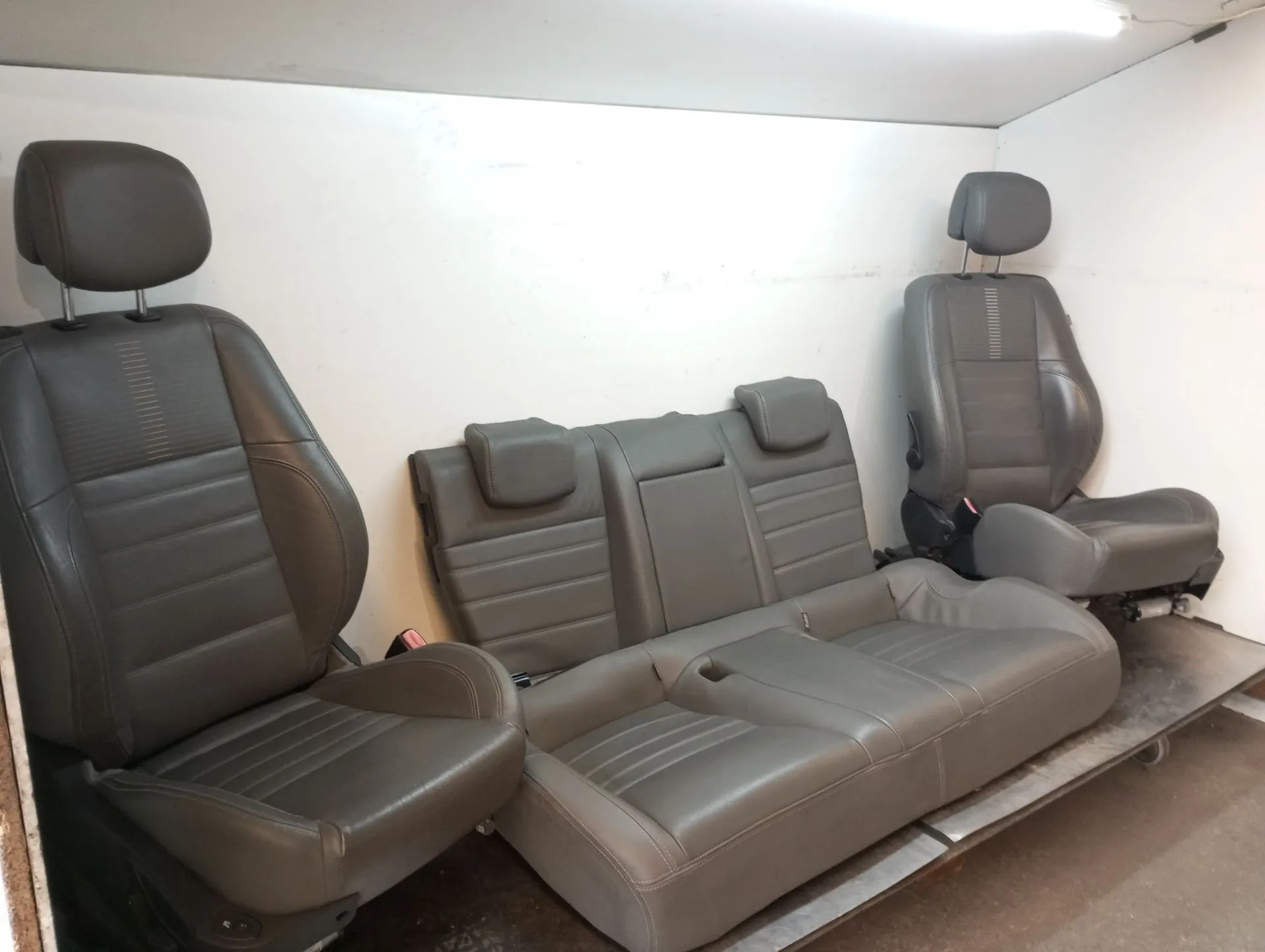 Conjunto de Bancos RENAULT Laguna Coupé (DT0/1) Imagem-1