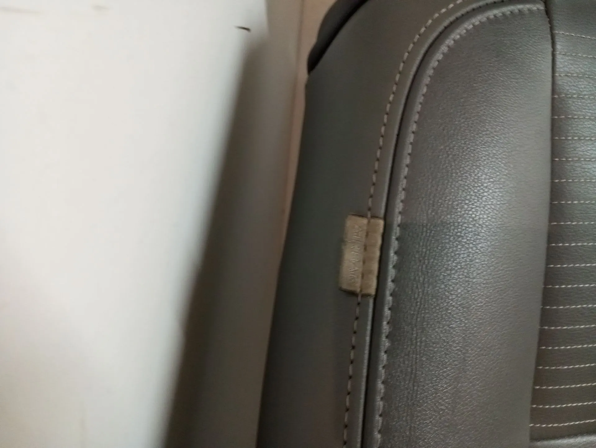 Banco frente direito RENAULT Laguna Coupé (DT0/1) Imagem-1