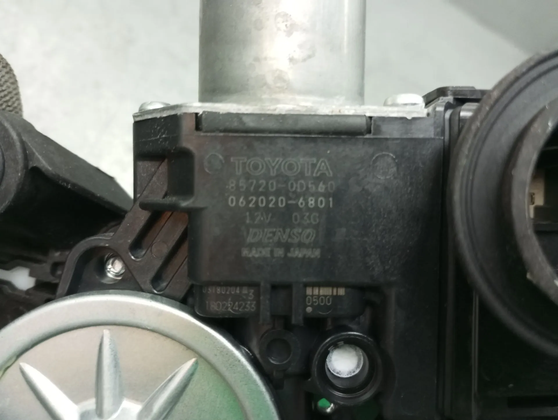 Elevalunas trasero izquierdo TOYOTA Yaris Cross (MXP_) Imagem-4