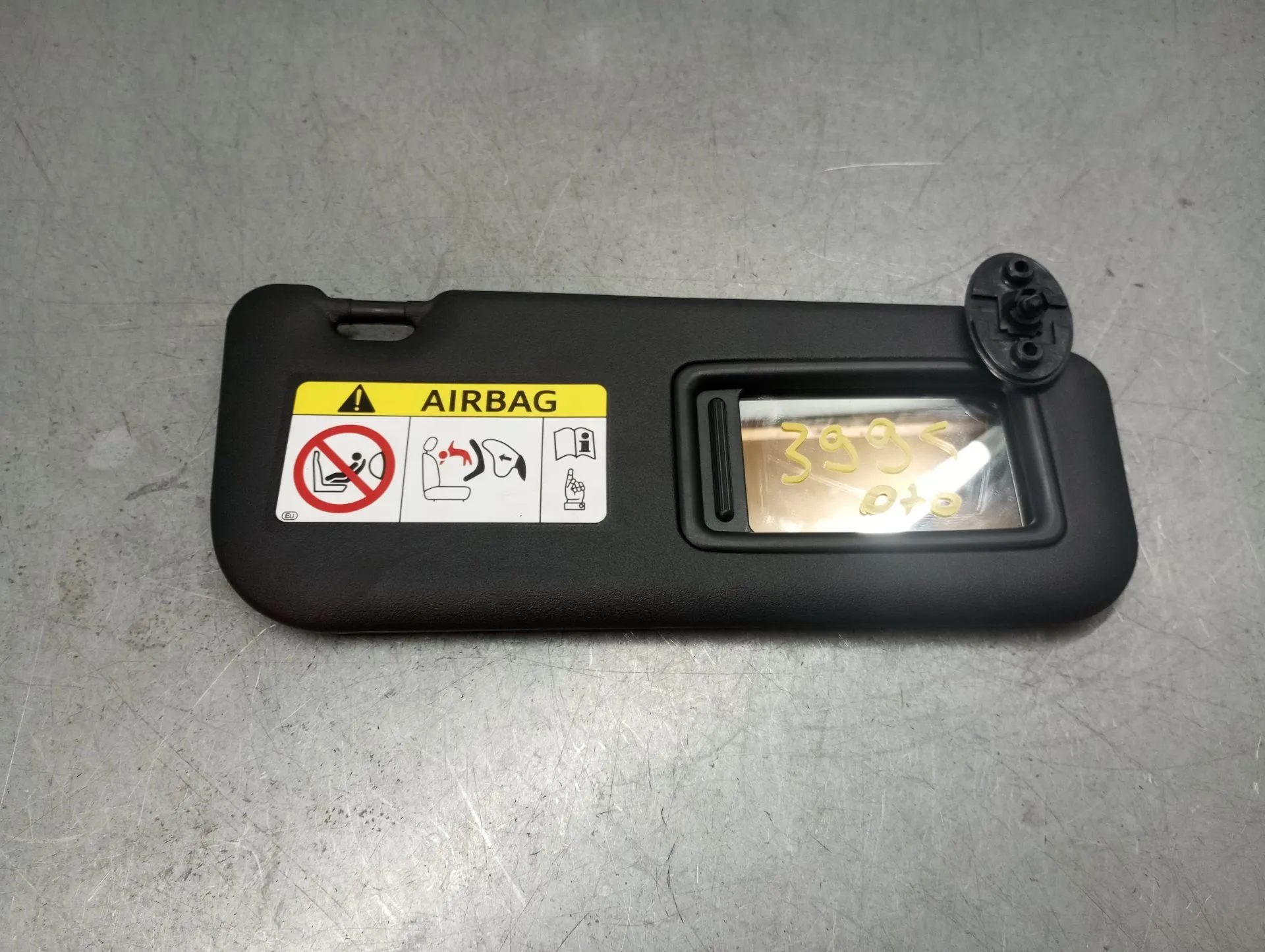 Right Sun Visor TOYOTA Yaris Cross (MXP_) Imagem-1