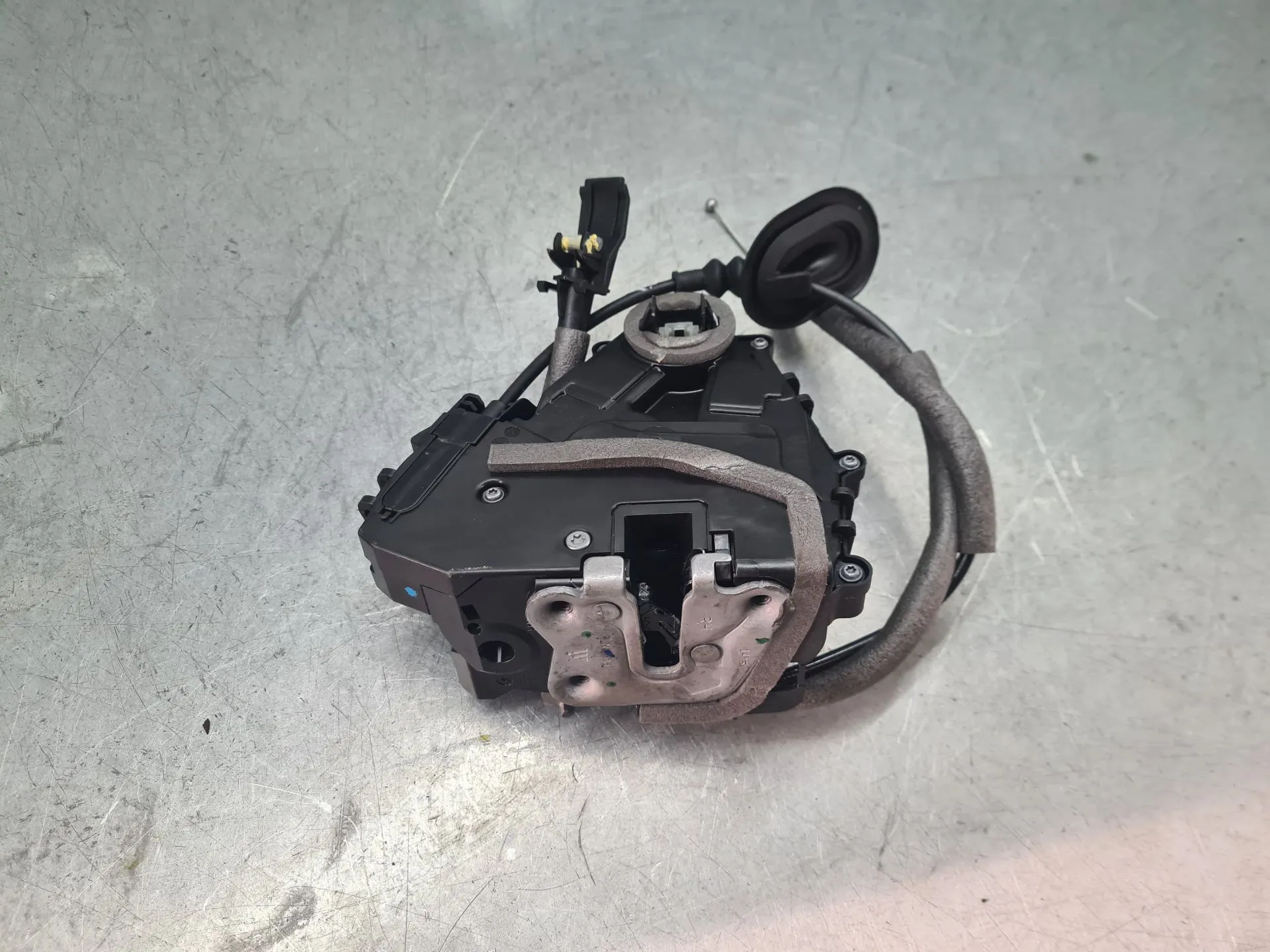 Front Right Door Lock RENAULT Symbioz Imagem-1