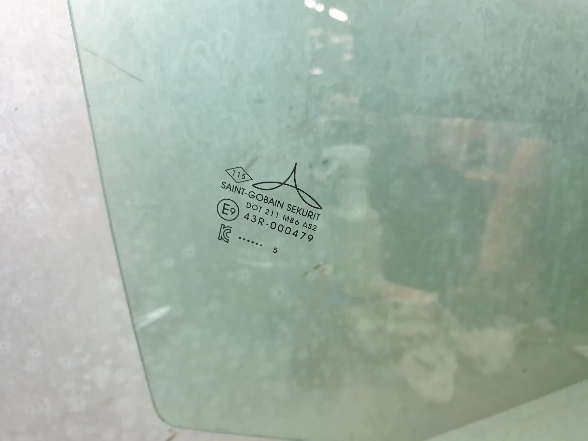 Vetro porta anteriore destra RENAULT Symbioz Imagem-1