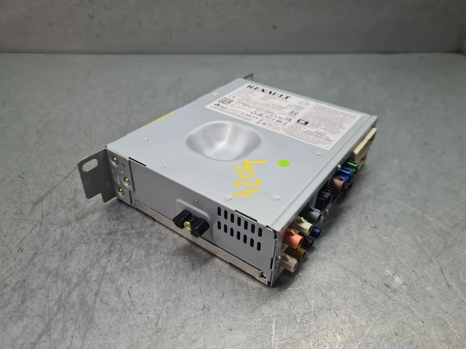 Car radio RENAULT Symbioz Imagem-3