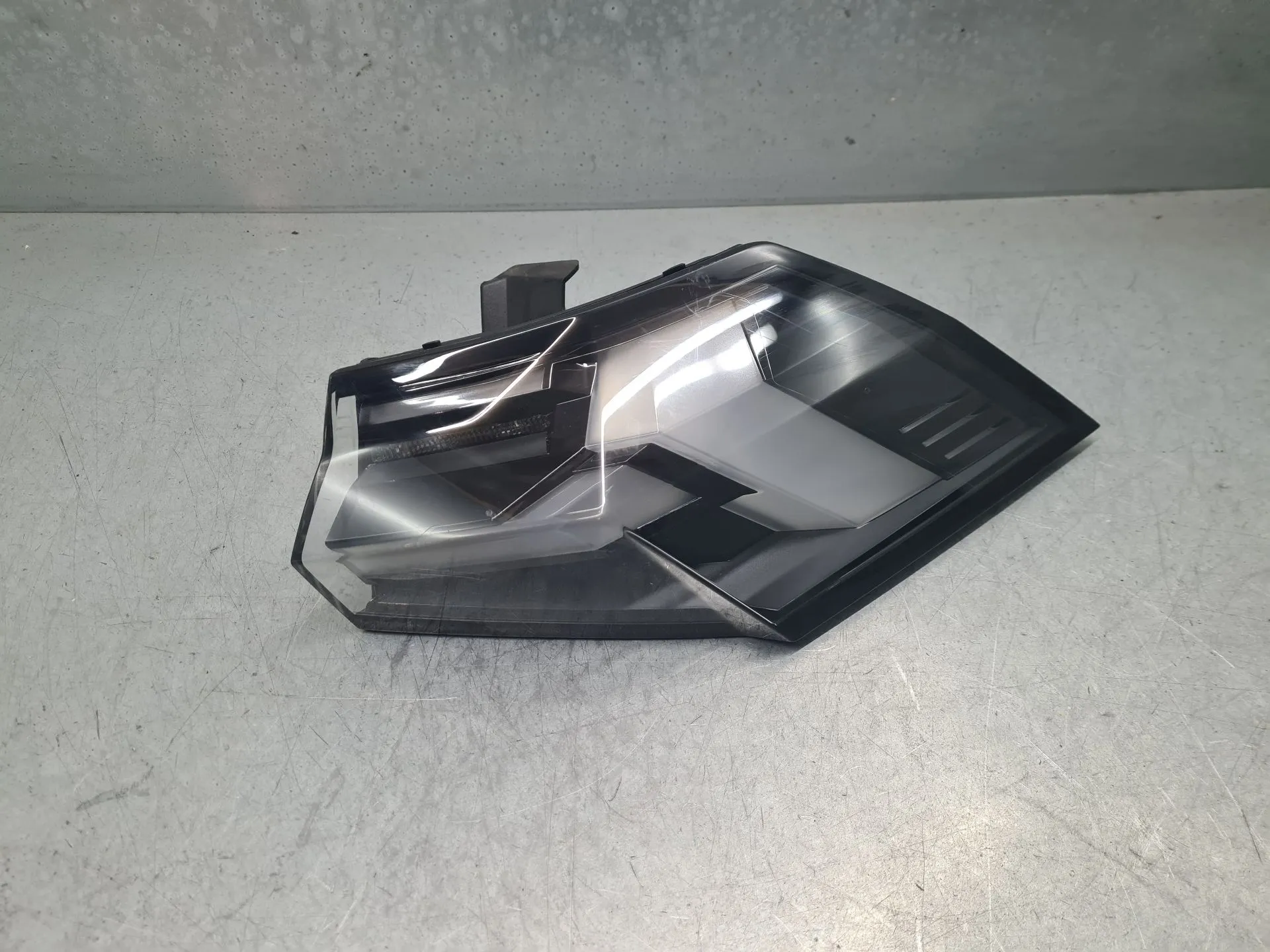 Feu arrière Droite RENAULT Symbioz