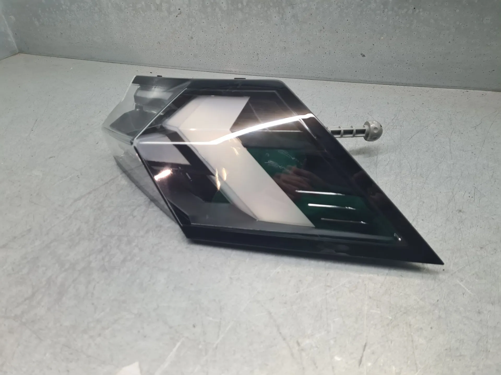 Feu arrière Droite RENAULT Symbioz Imagem-1