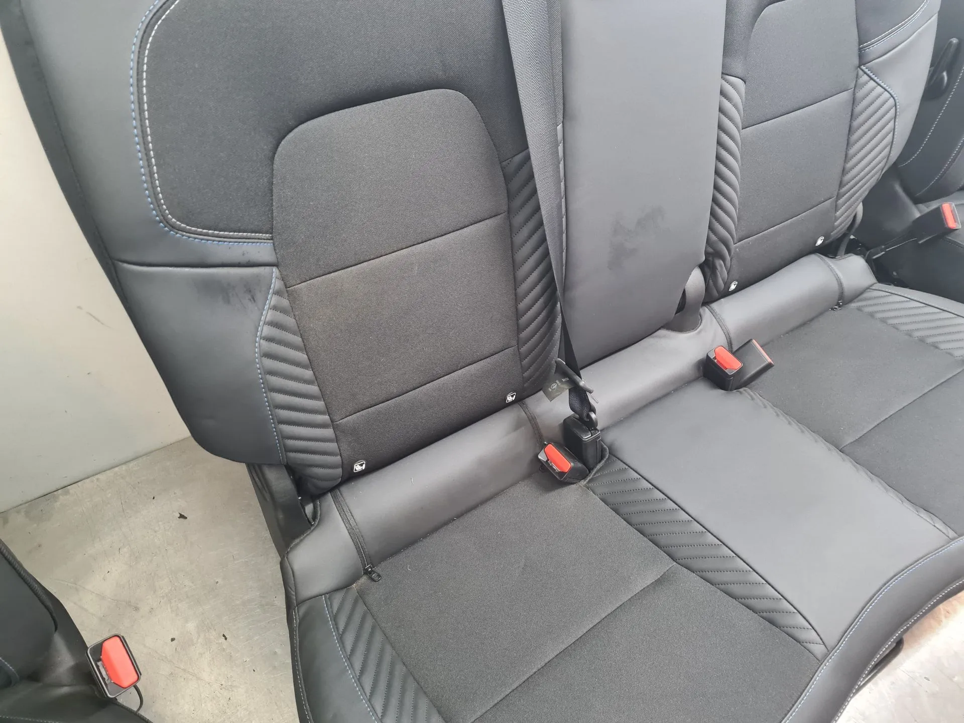 Conjunto de Bancos RENAULT Symbioz Imagem-5