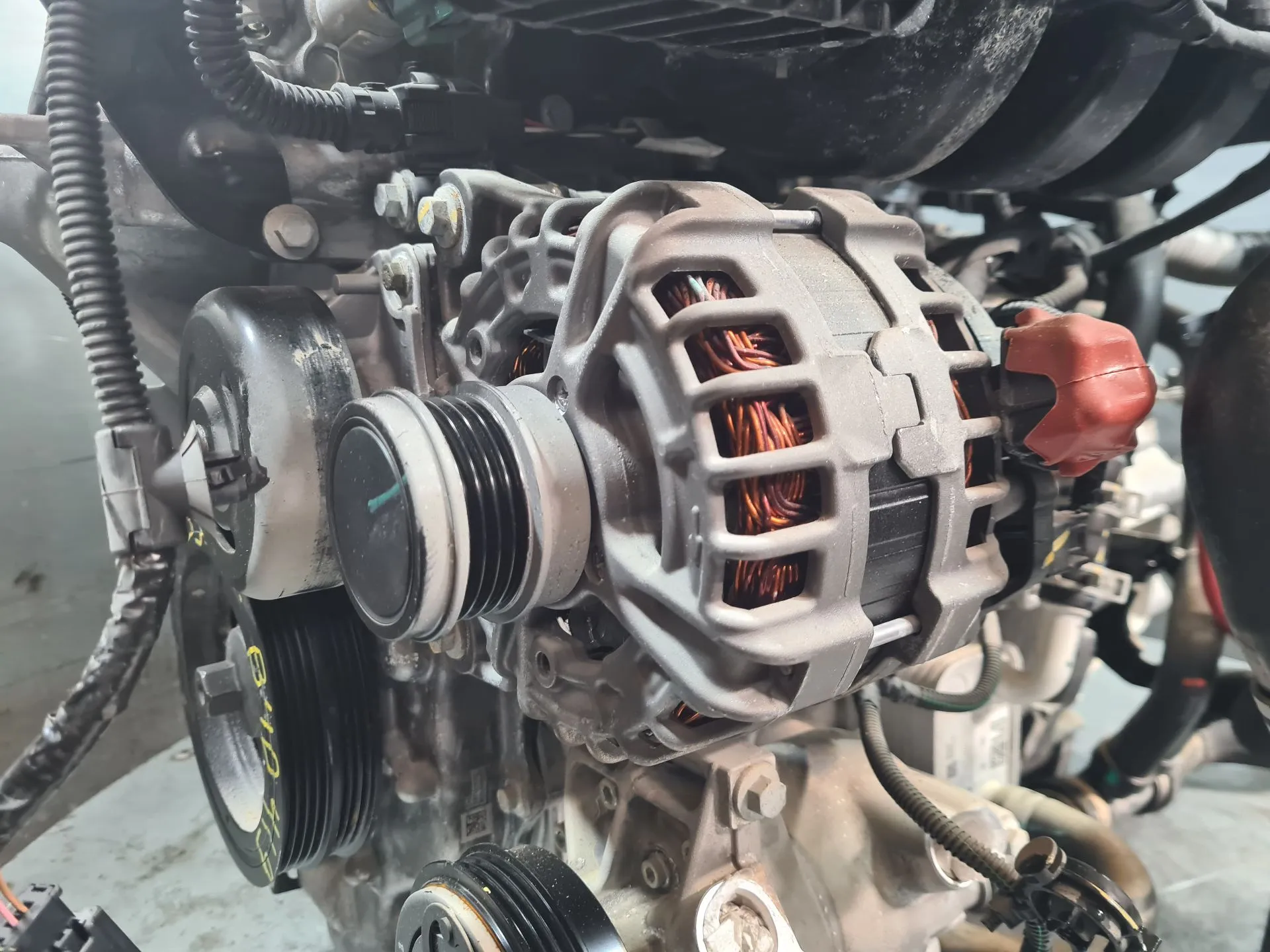 Alternador DACIA Sandero III