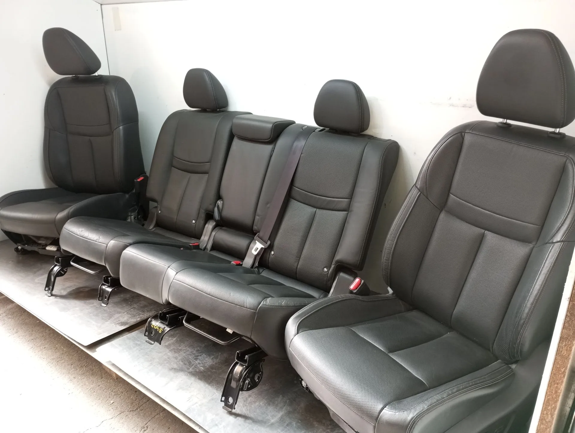 Conjunto de Bancos NISSAN X-Trail (T32) Imagem-2