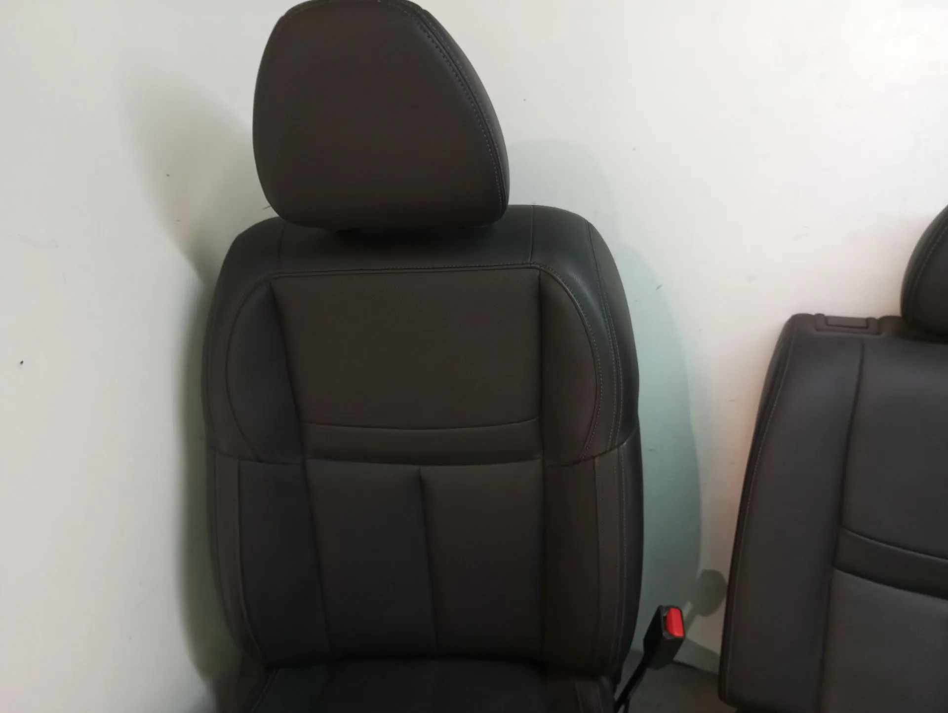 Banco Delantero Derecho NISSAN X-Trail (T32) Imagem-1
