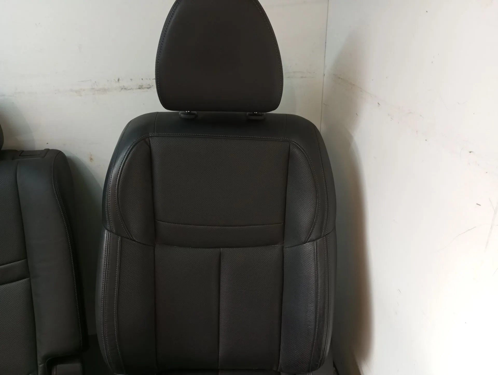 Banco Delantero Izquierdo NISSAN X-Trail (T32) Imagem-1